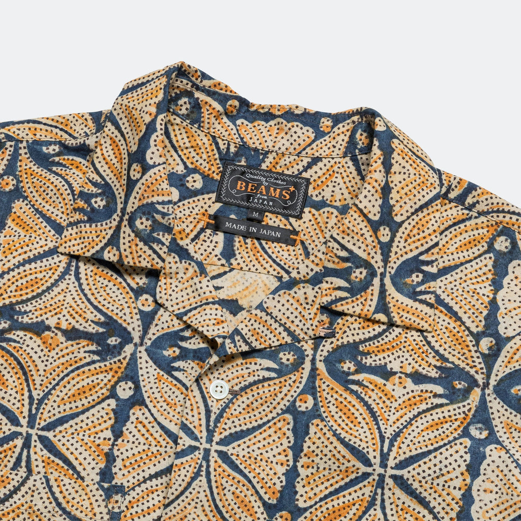 Open Collar Block Print Shirt - Blue
