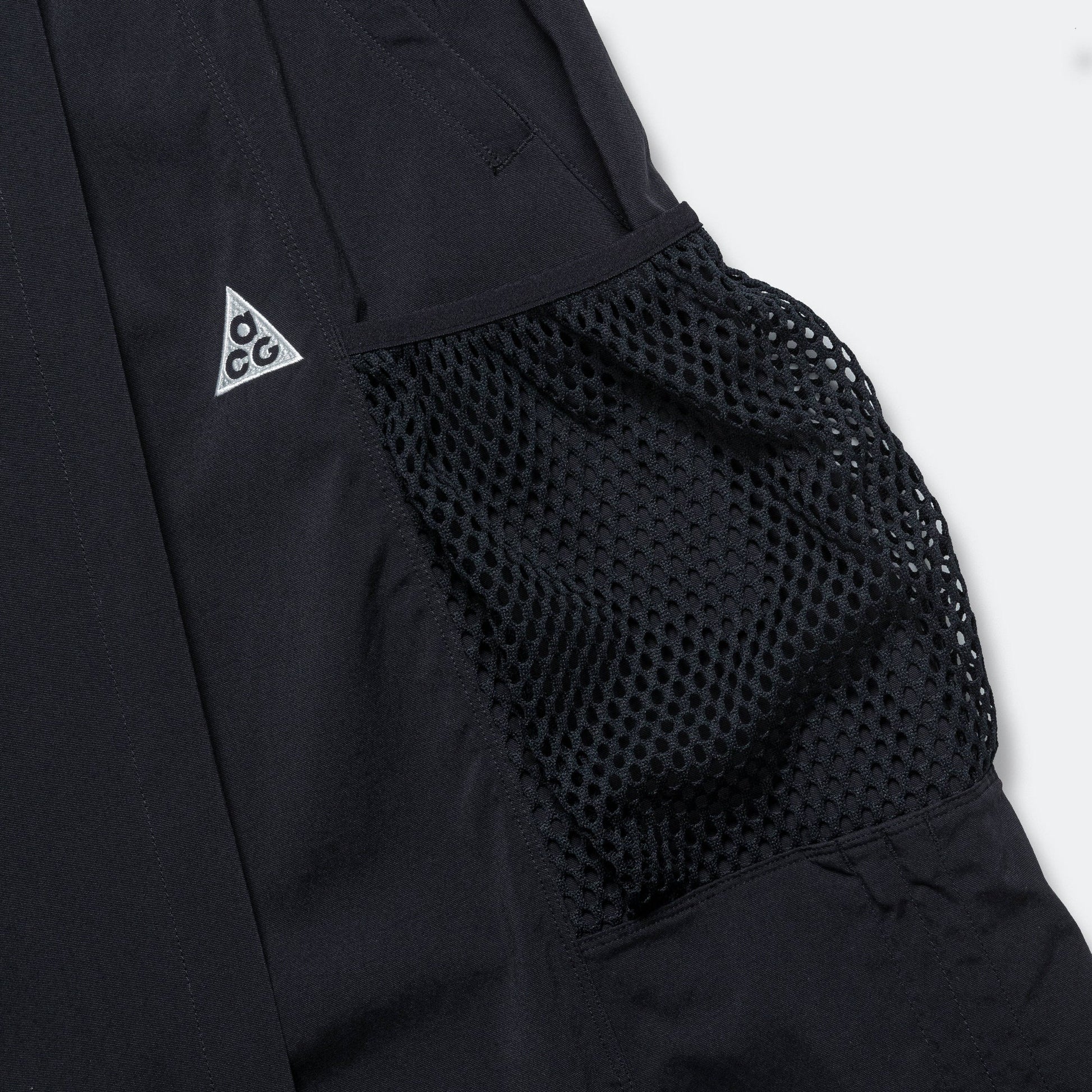 Womens 'Snowgrass' Cargo Skirt - Black/Summit White