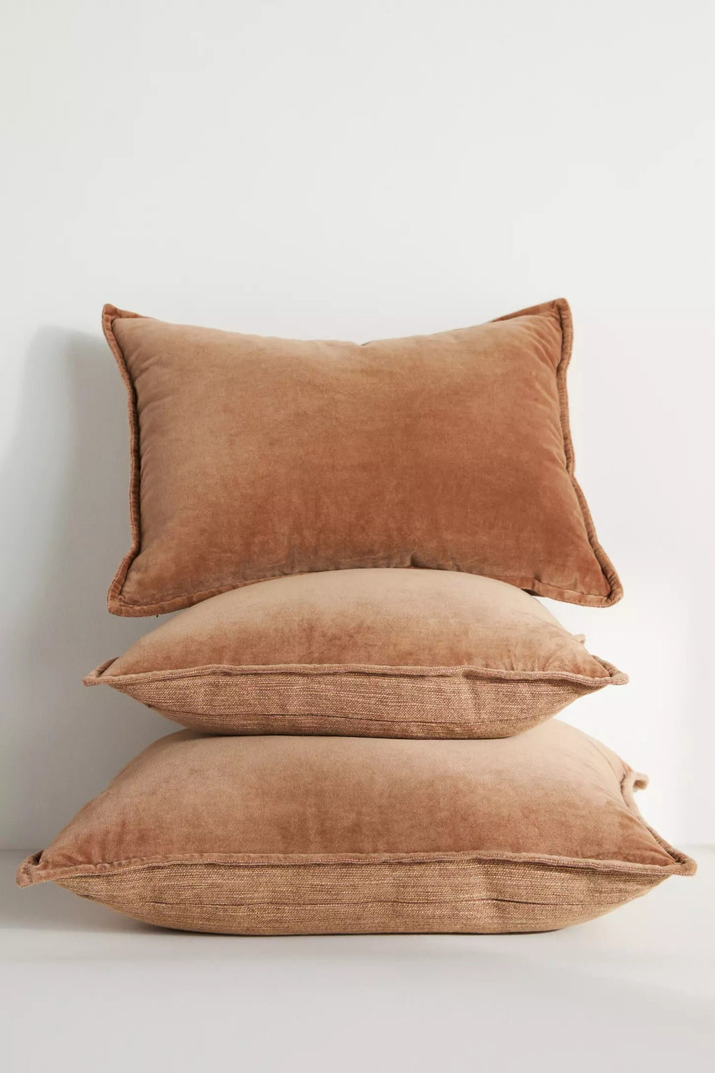 Velvet Trova Pillow - Caramel