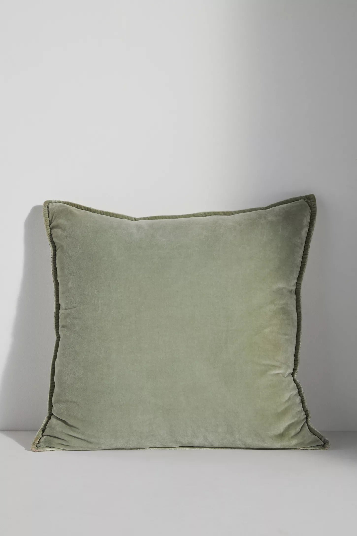 Velvet Trova Pillow - Sage