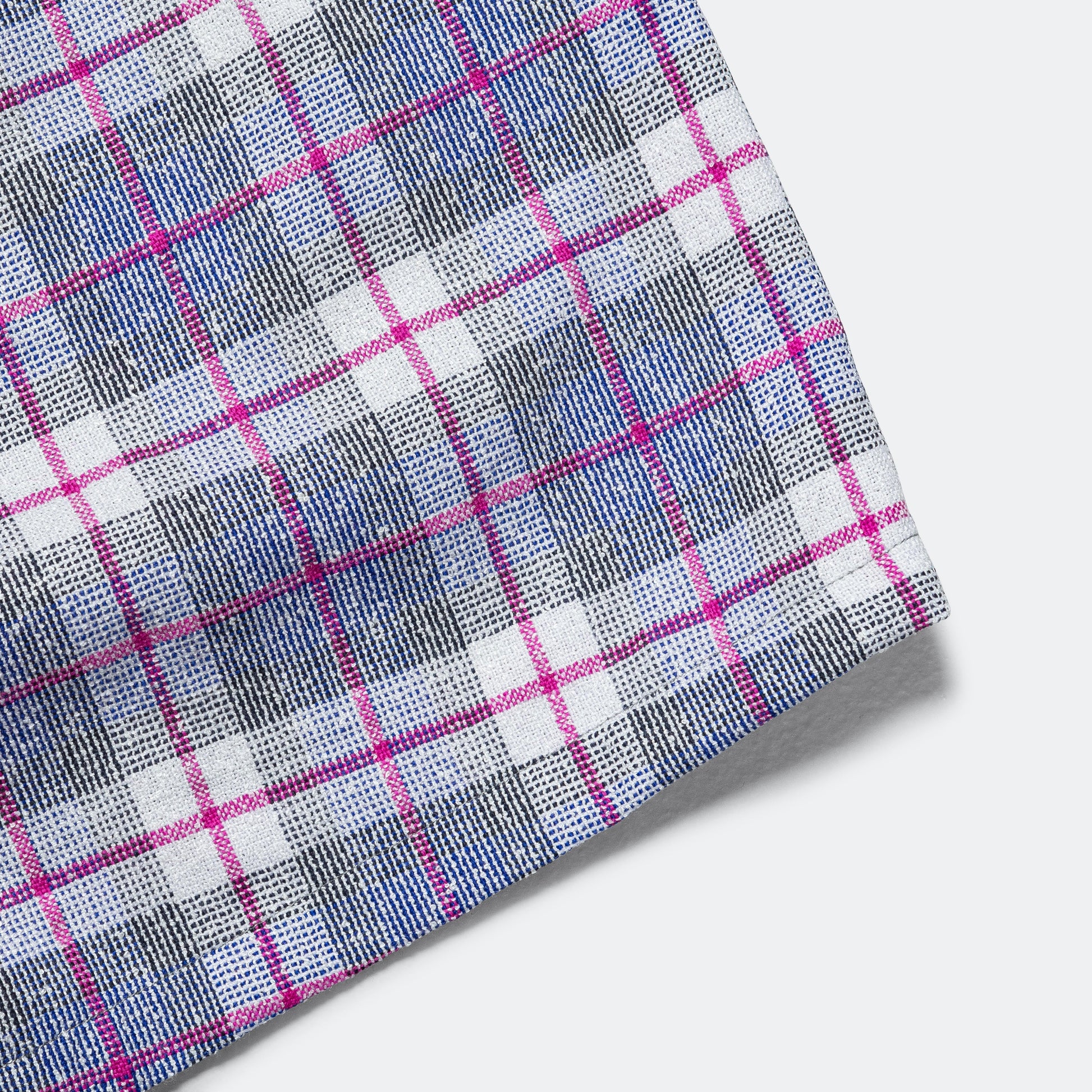 P Short - Blue/Pink Boucle Yarn V. Wool Plaid