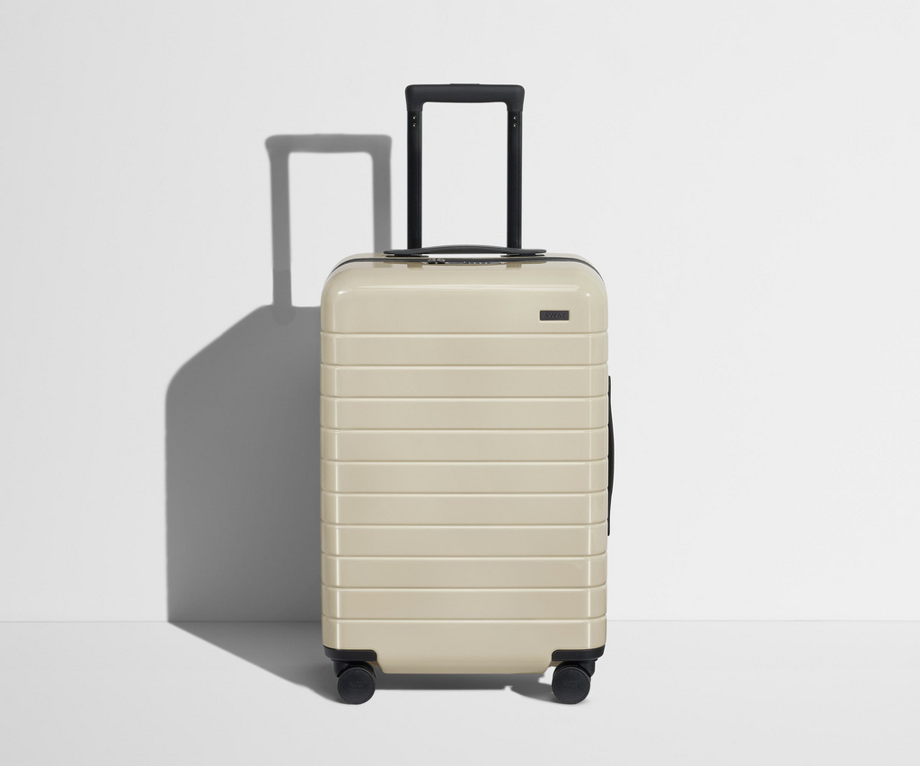 The Bigger Carry-On - Cream