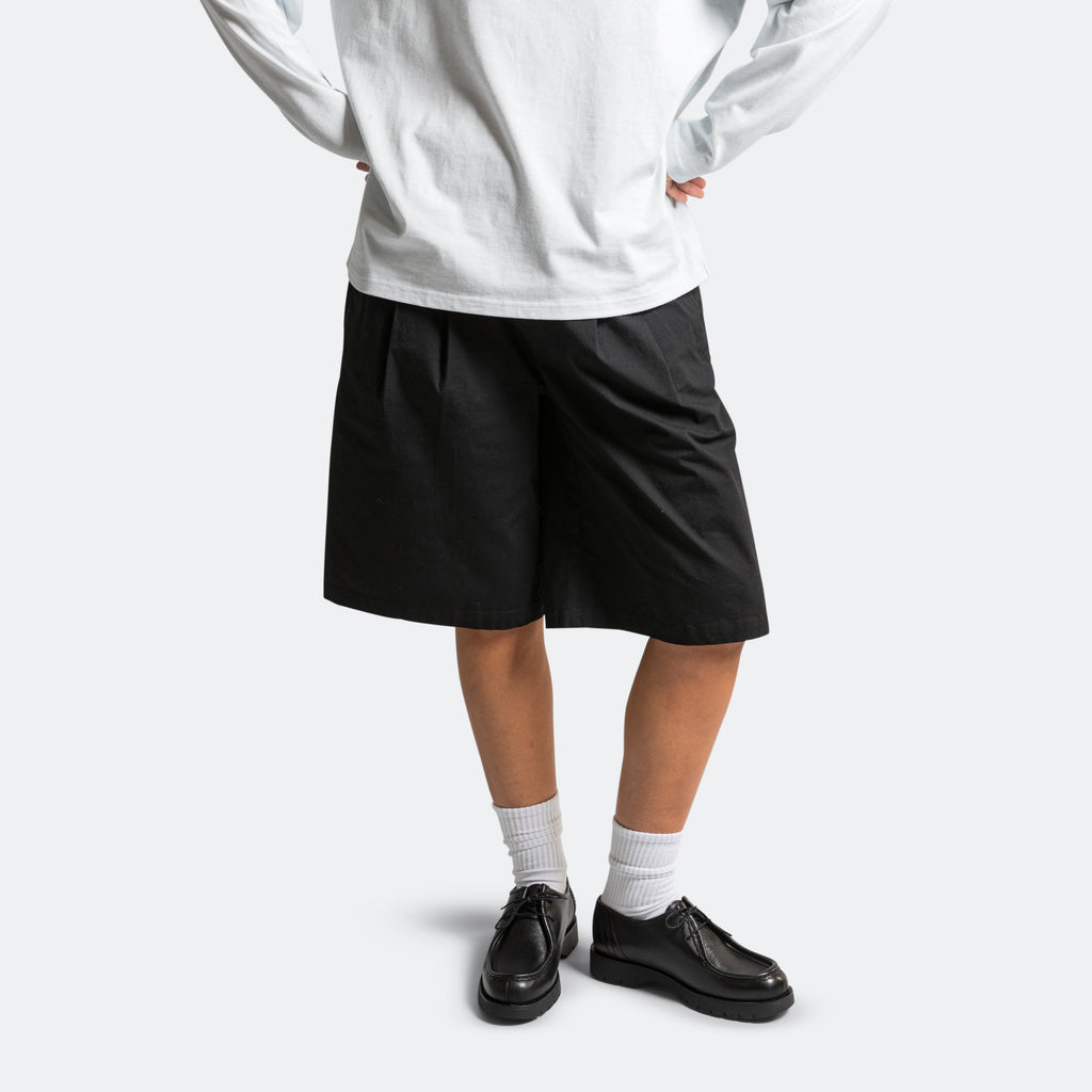 Pleated Wide Short - Black