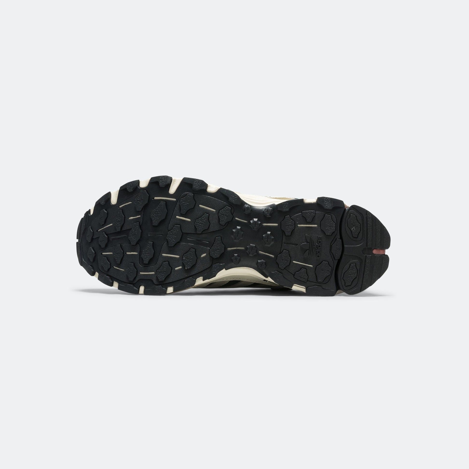 Shadowturf x SFTM - Footwear White/Core Black-Core White