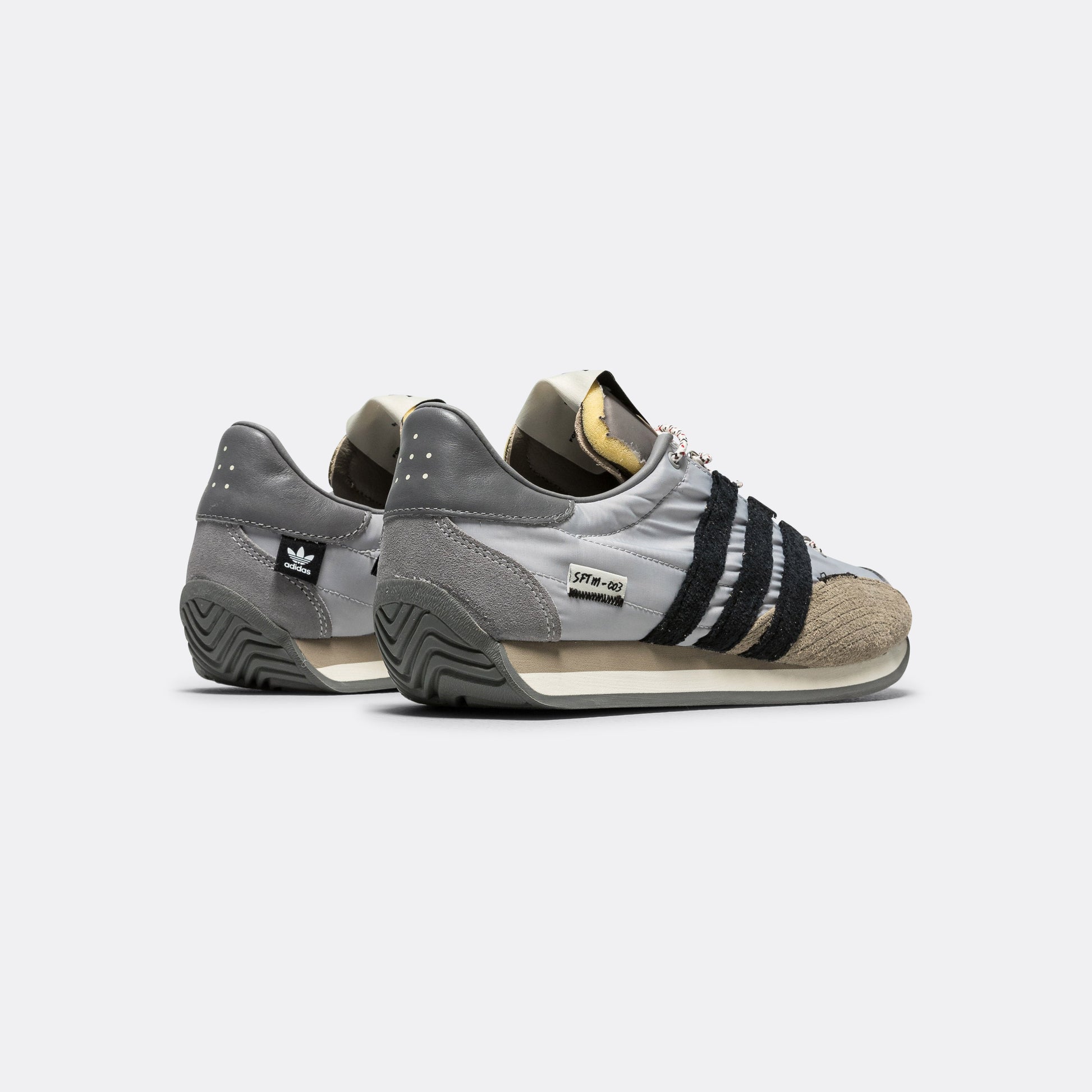 Country OG × SFTM - Grey Two/Core Black