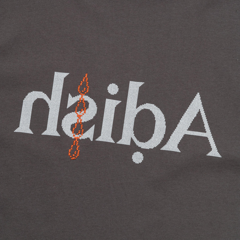 Short Sleeve Qatarat Logo T-Shirt - Dark Grey