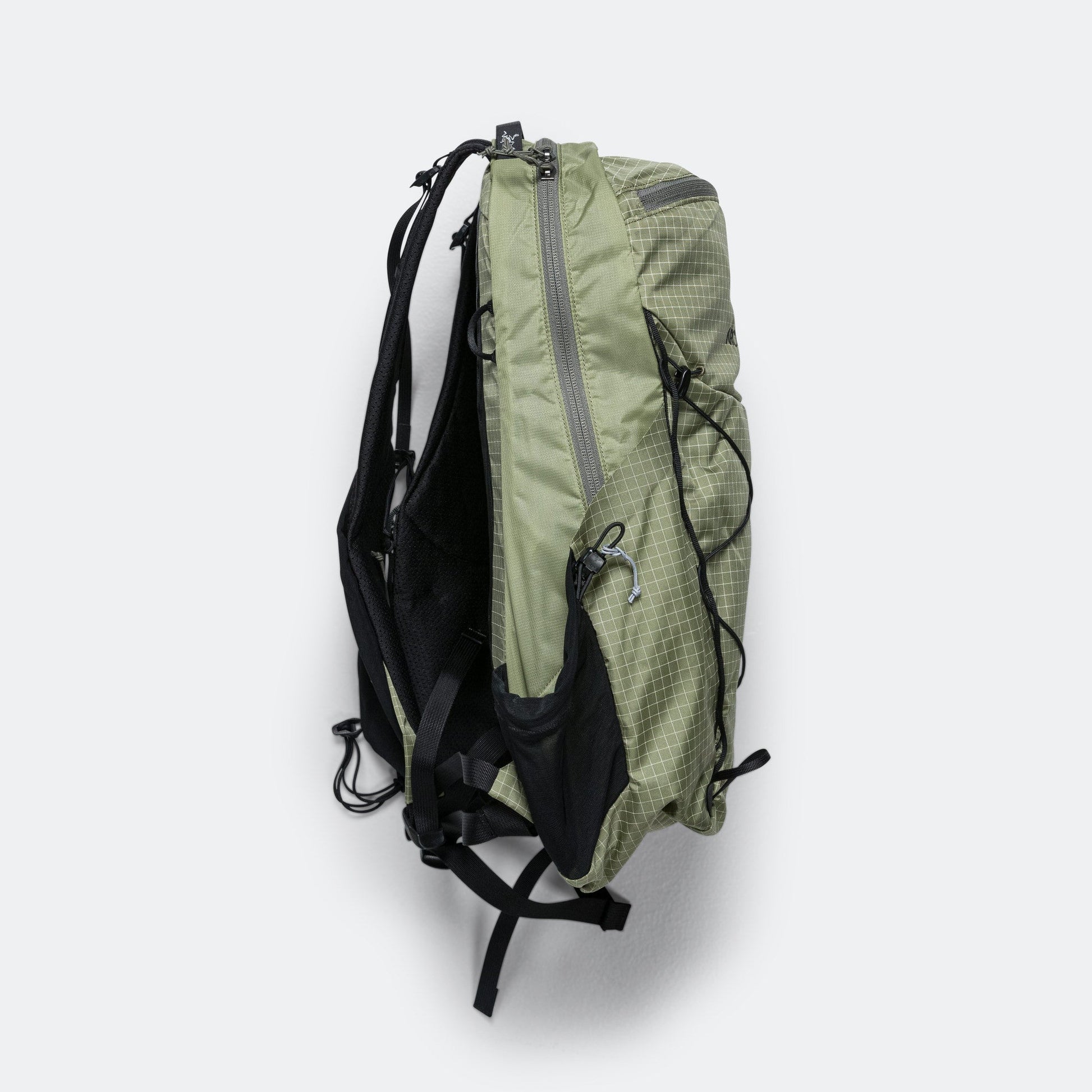 Aerios 18 Backpack - Chloris/Forage