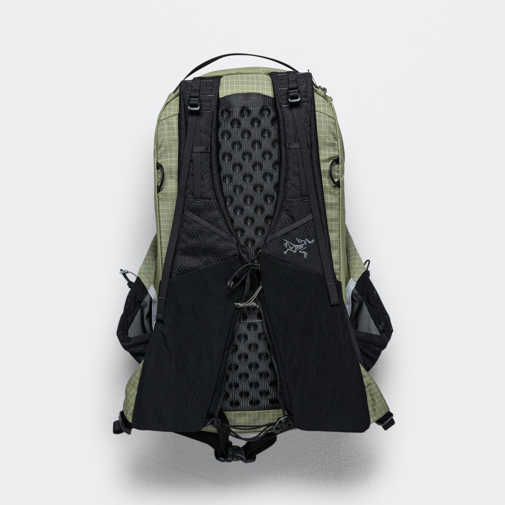 Aerios 18 Backpack - Chloris/Forage