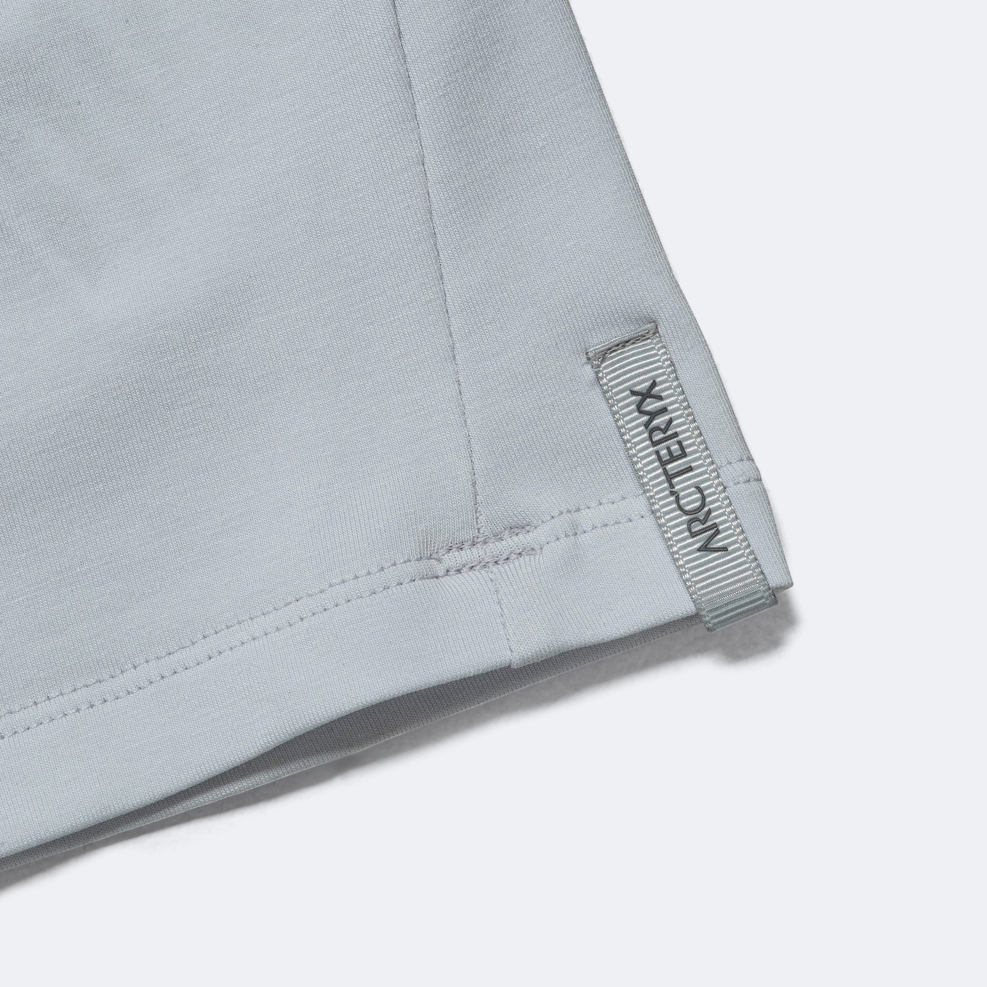 Captive Split SS T-Shirt - Atmosphere