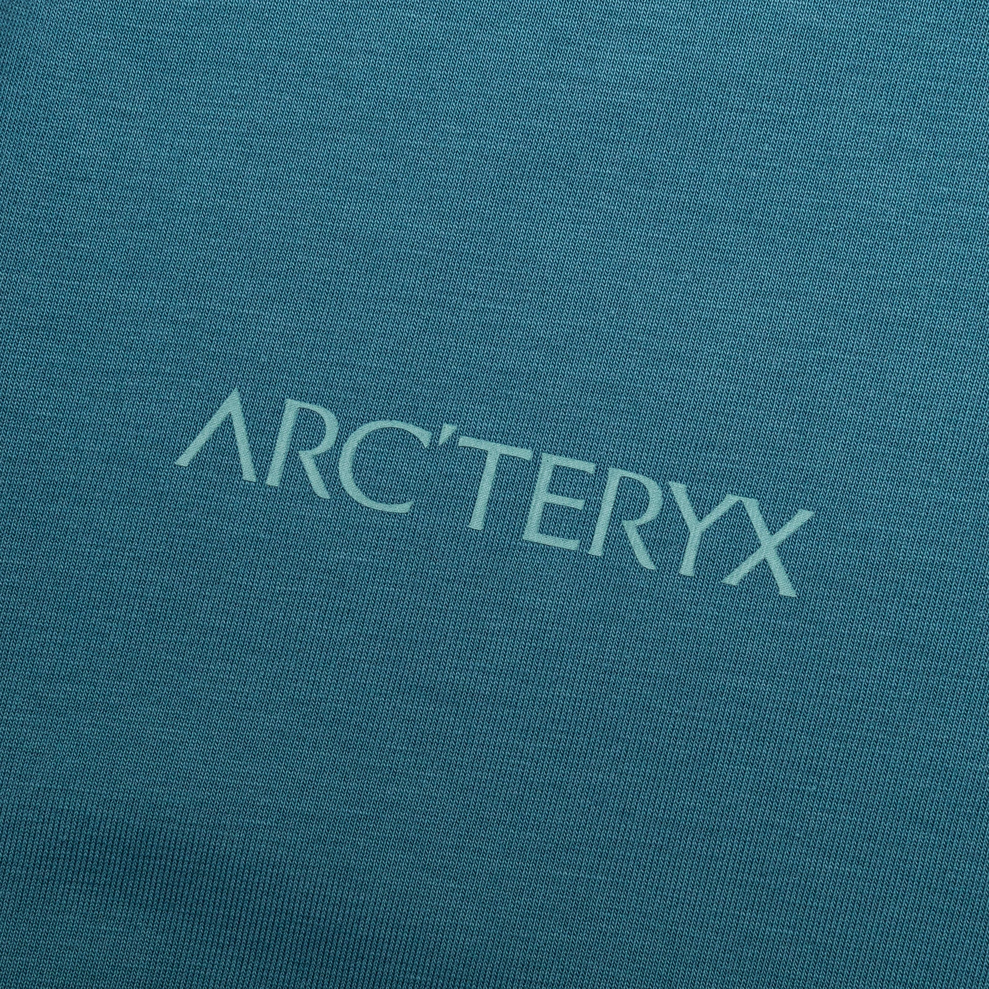 Captive Split SS T-Shirt - Serene