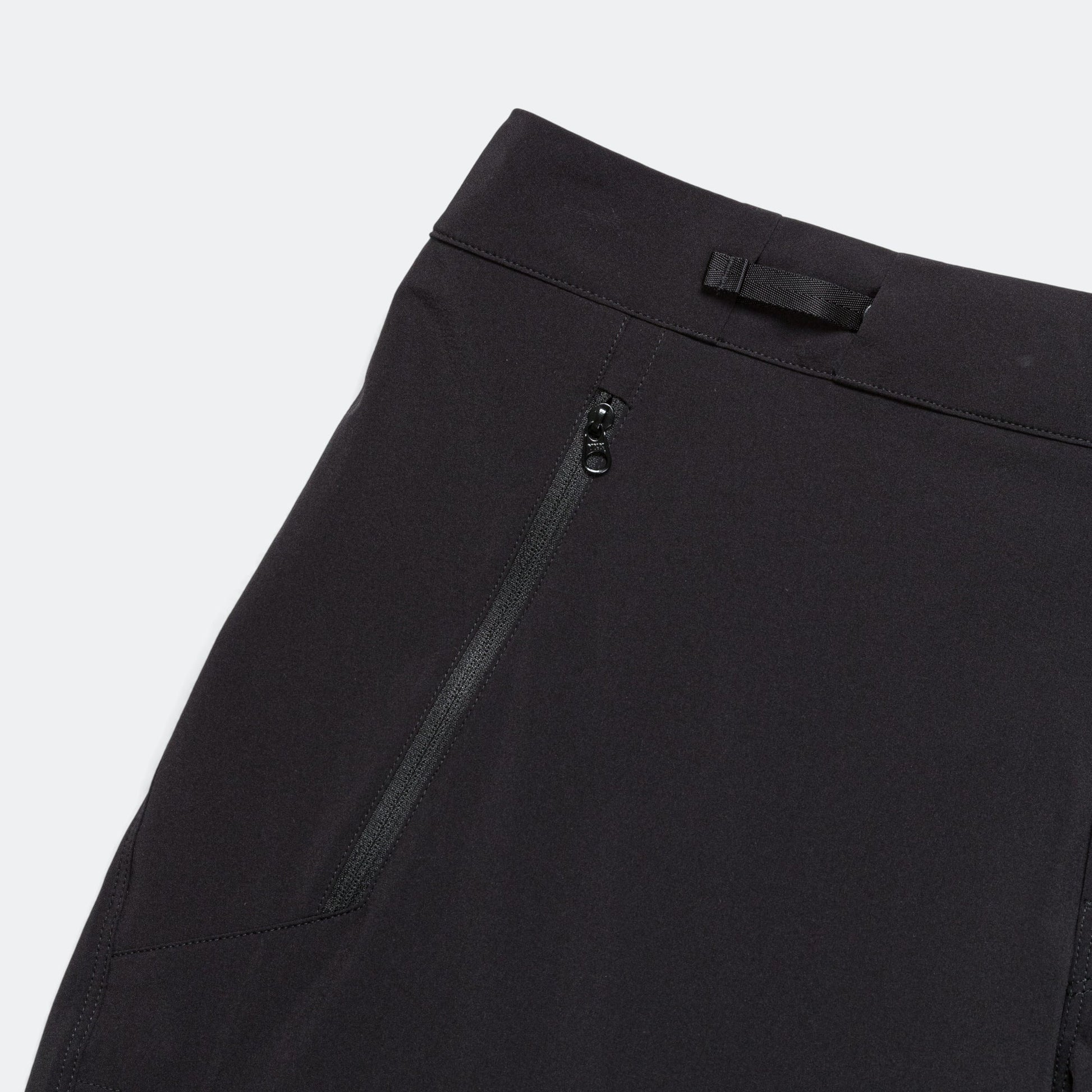 Gamma Lightweight 9' Short - Black