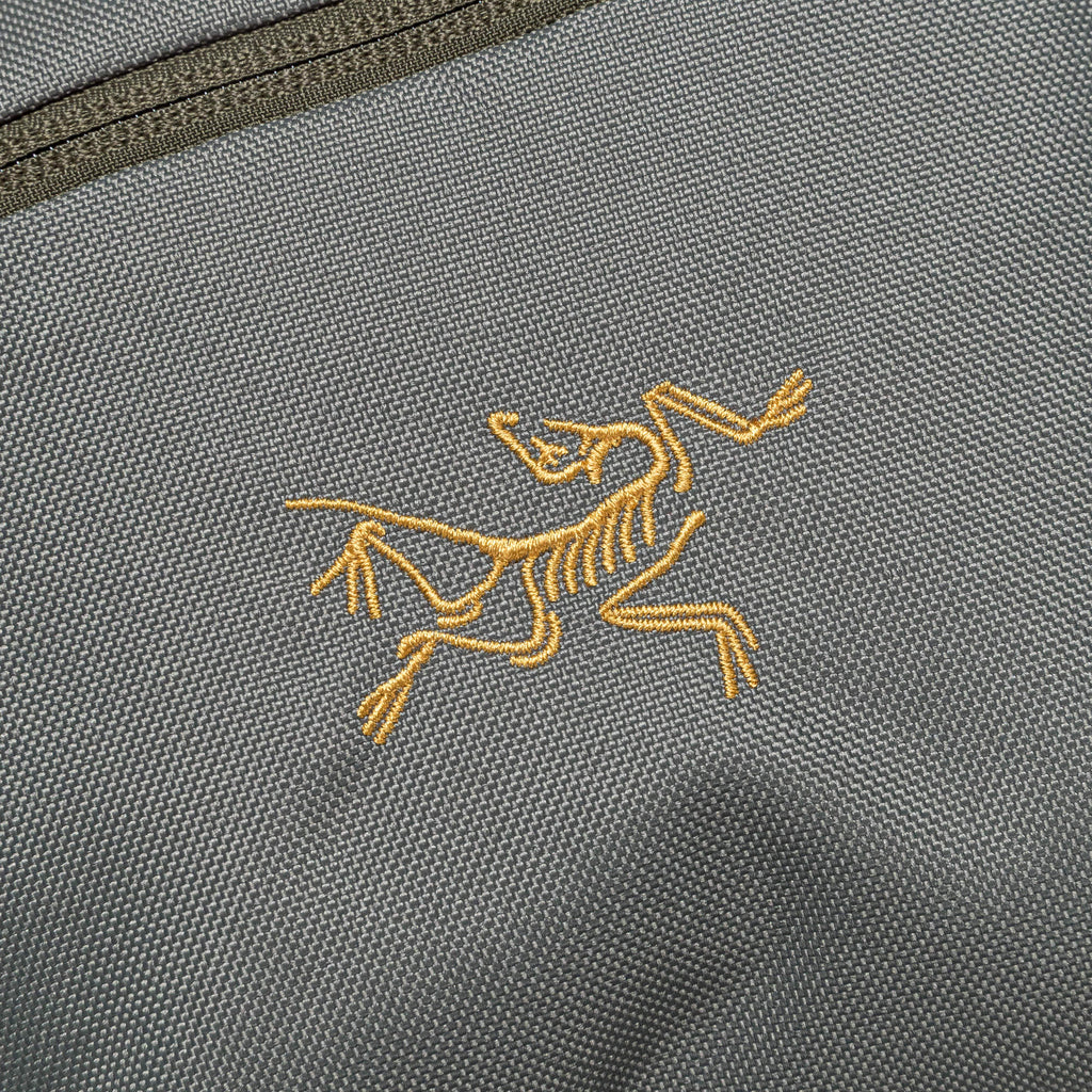 Mantis 2 Waist Pack - Forage/Tatsu-Yukon