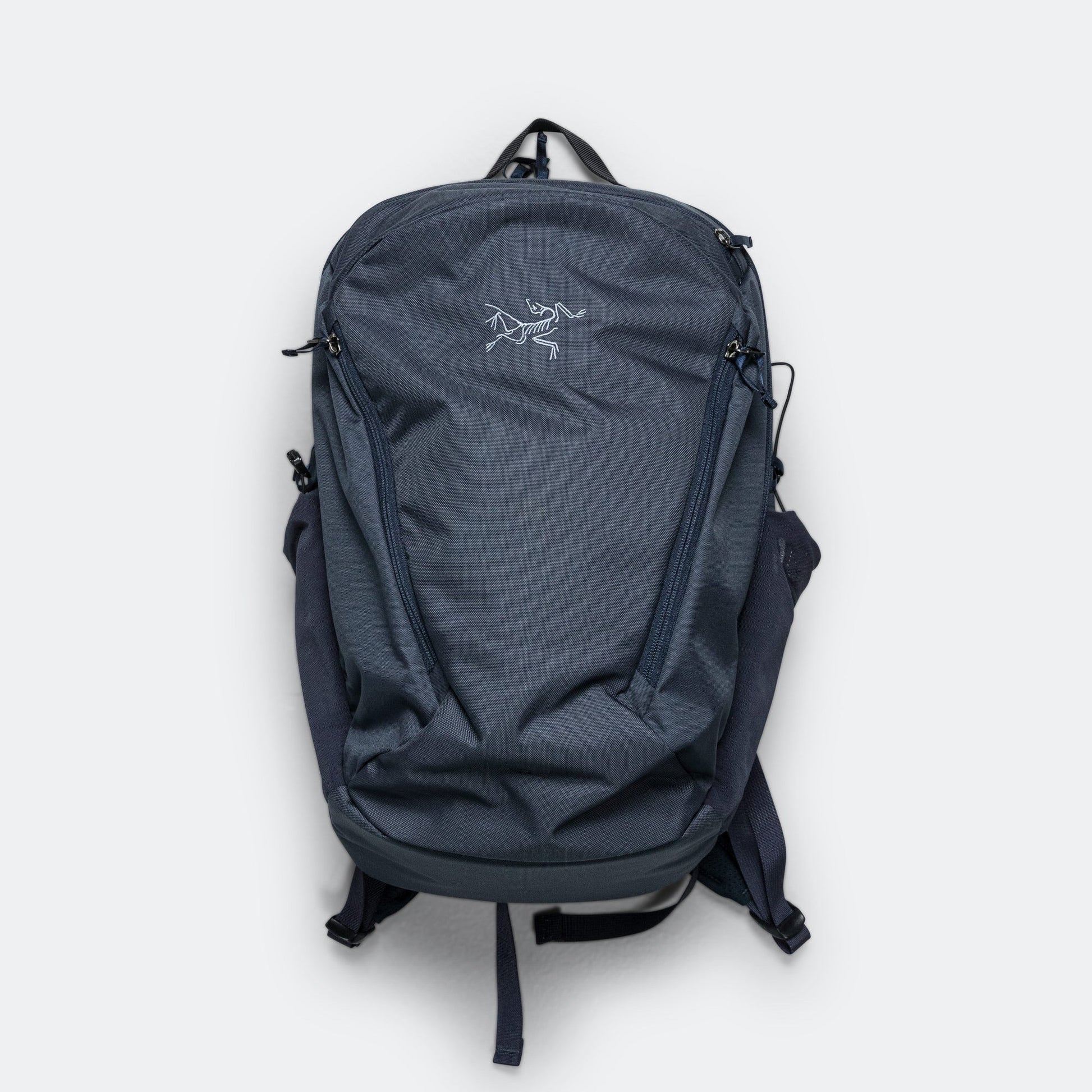 Mantis 26 Backpack - Black Saphhire
