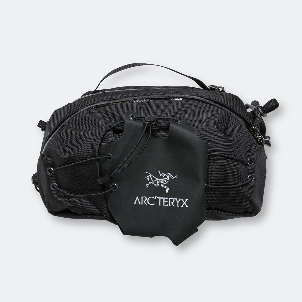 Q5 Waistpack - Black
