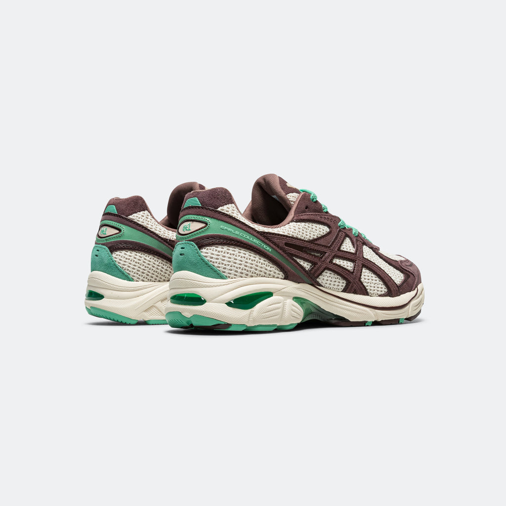 GT-2160 × EARLS 'Ngāwari' – White/Brown