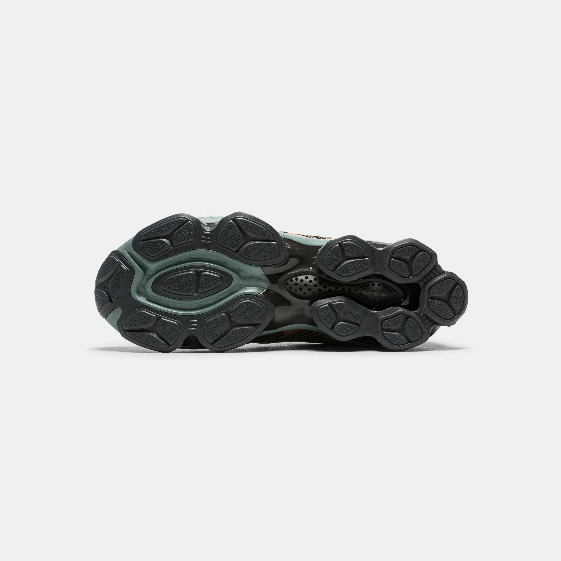 GEL-Quantum Kinetic - Dark Sepia/Black