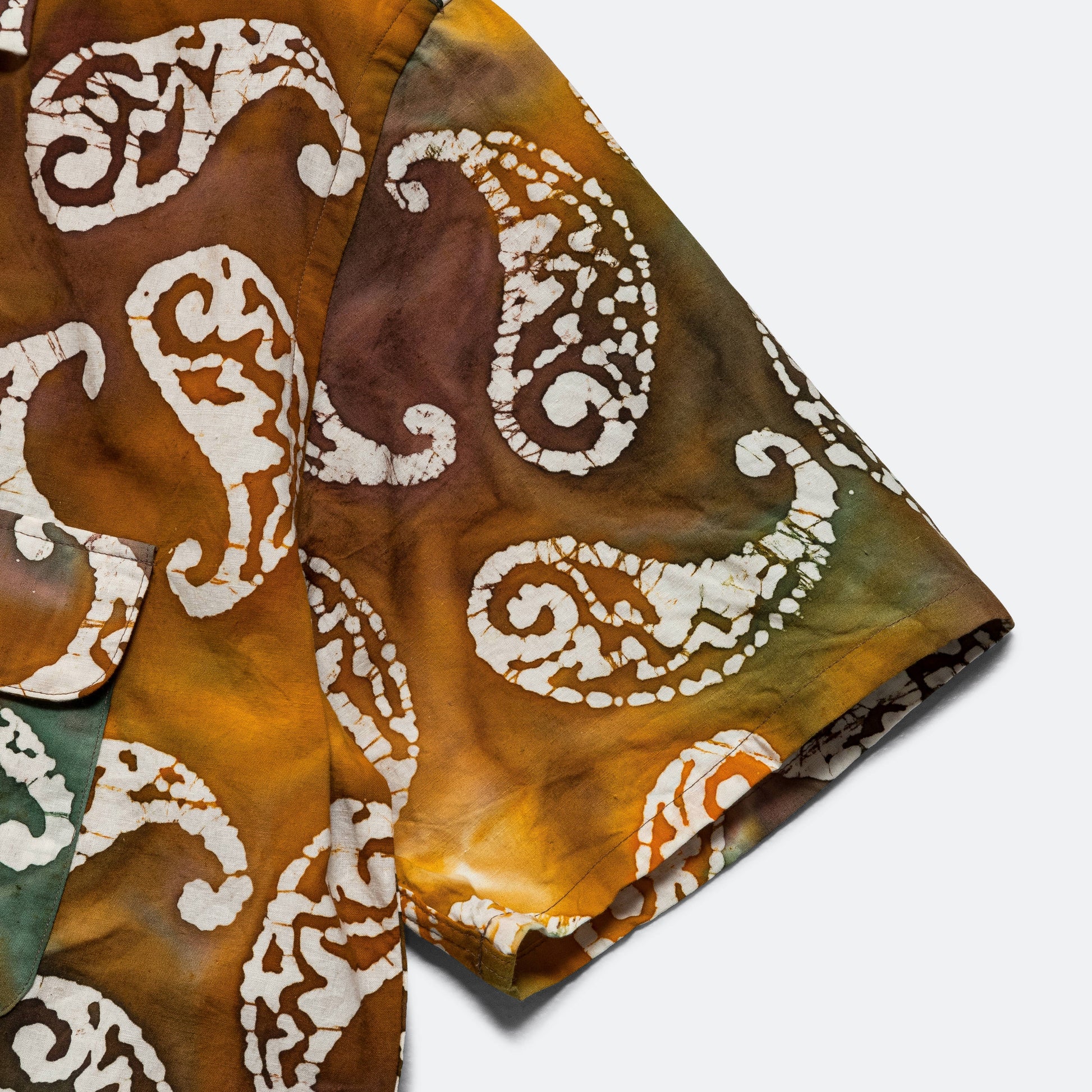 Open Collar Short Sleeve Batik Print - Brown