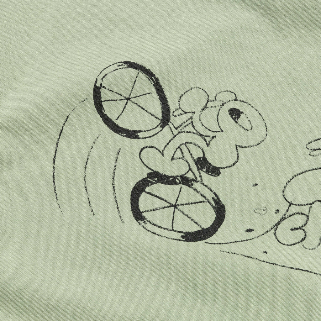 Moving & Grooving T-Shirt - Lichen Green