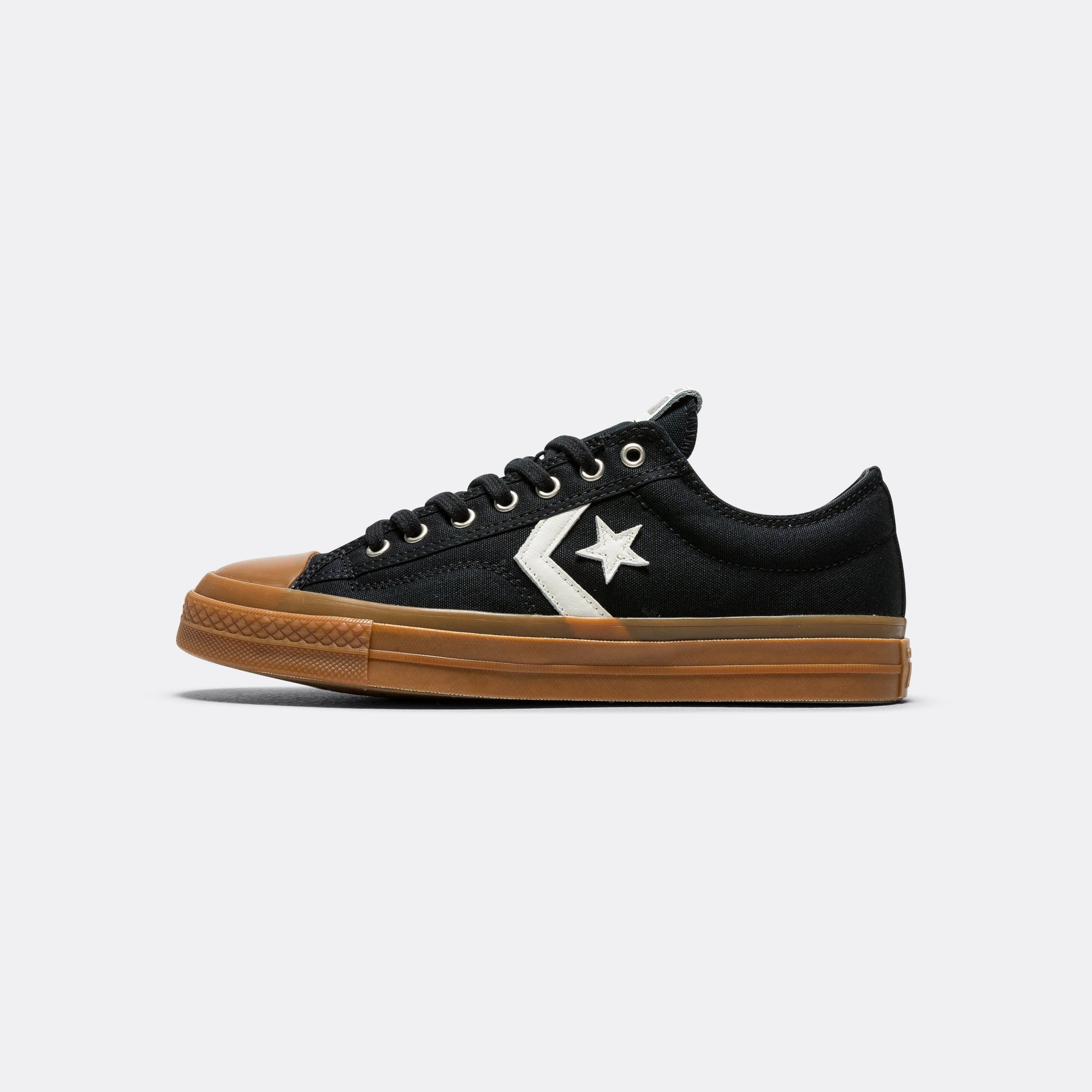 Star Player 76 Low - Black/Gum