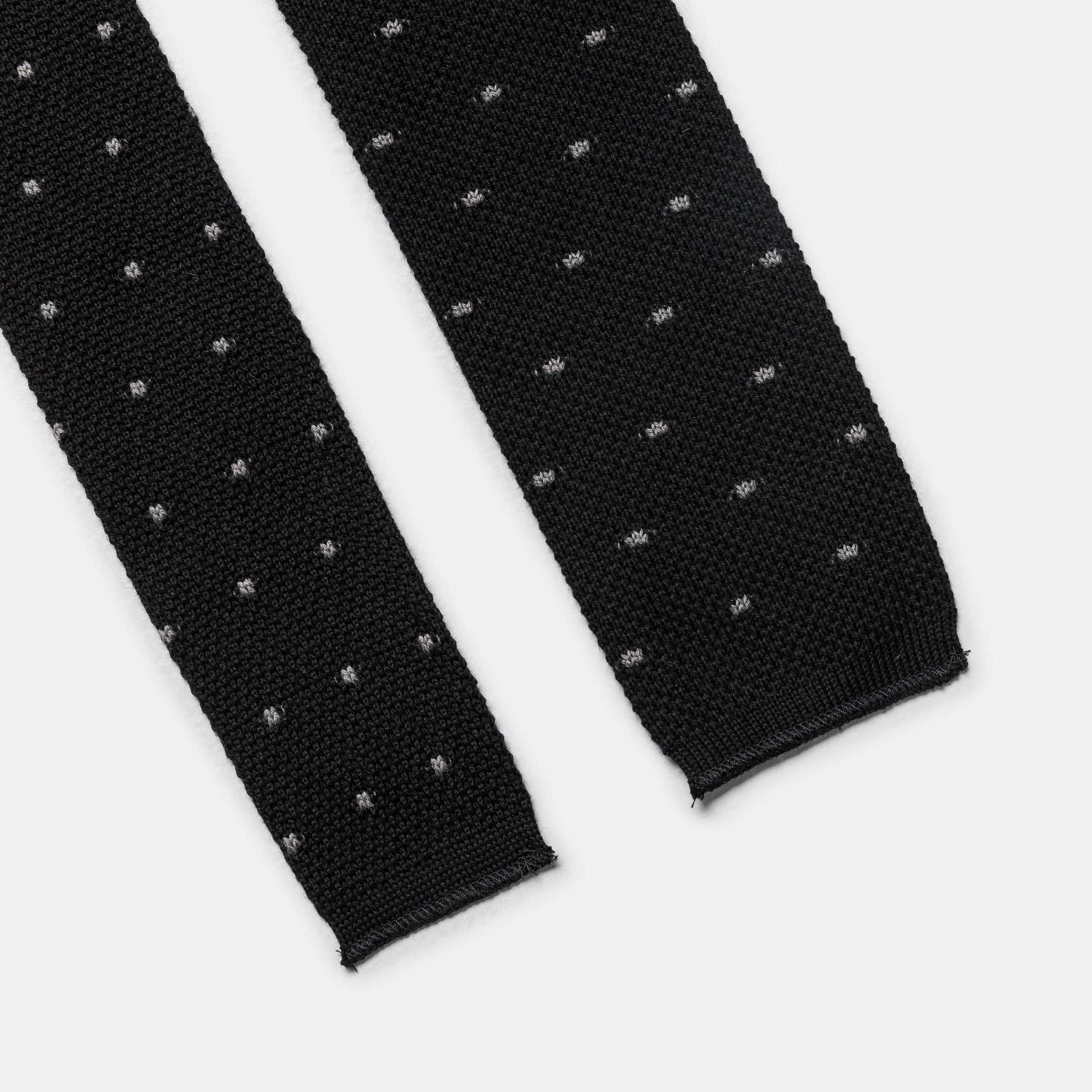 Knit Tie - Black Polka Dot