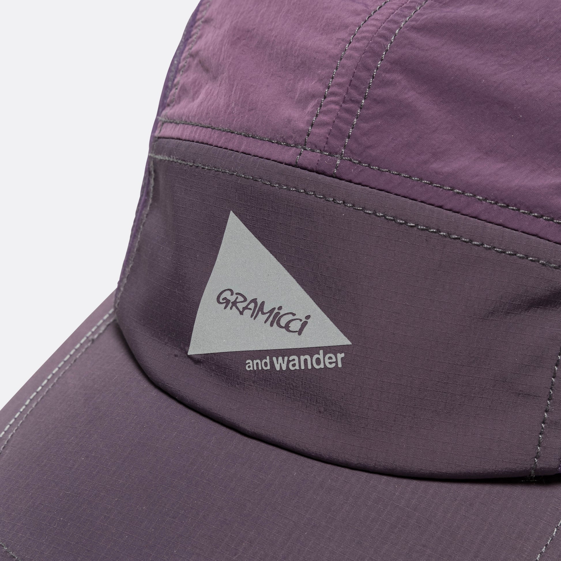 Patchwork Wind Cap × and wander - Purple