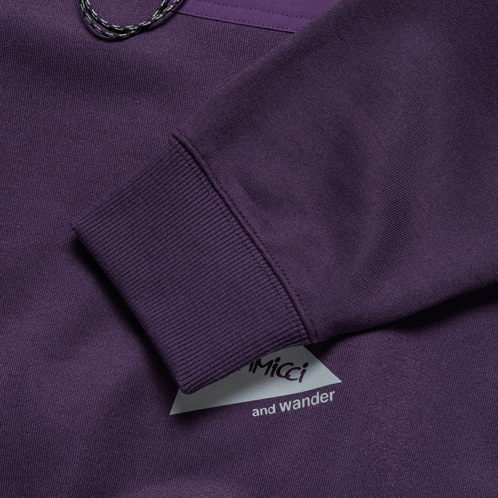 Pocket Sweatshirt × and wander - Purple