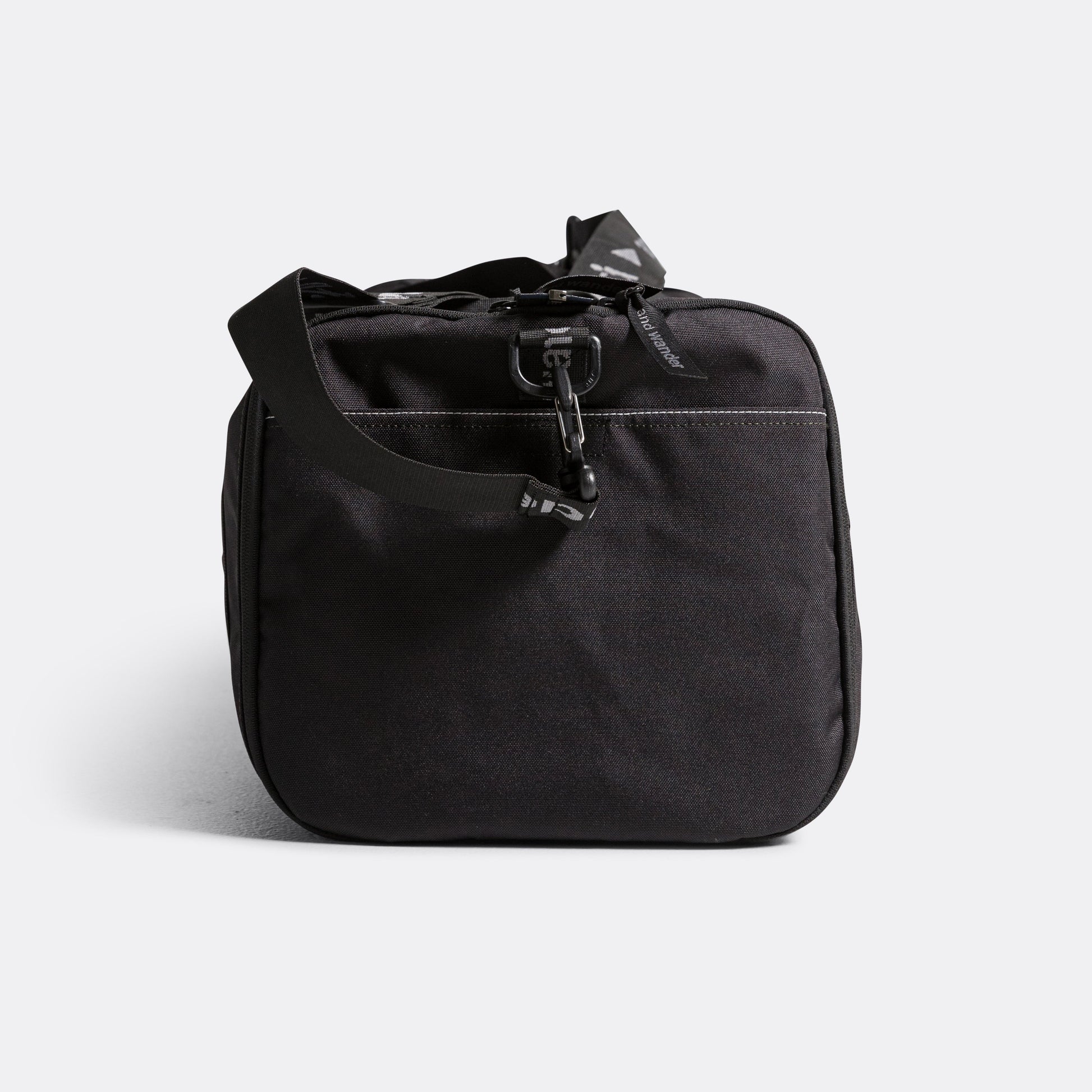Patchwork Boston Bag × and wander - Black