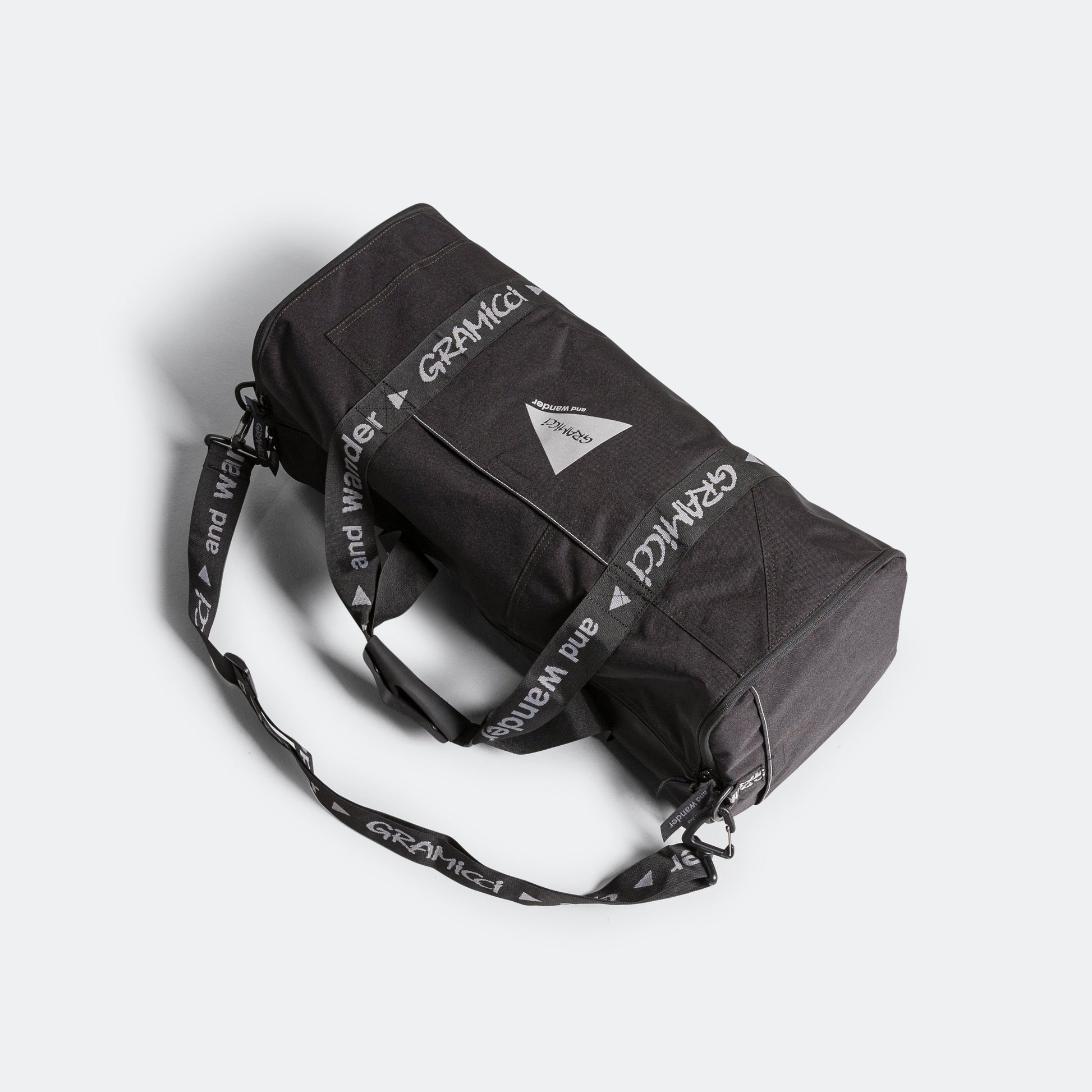 Patchwork Boston Bag × and wander - Black