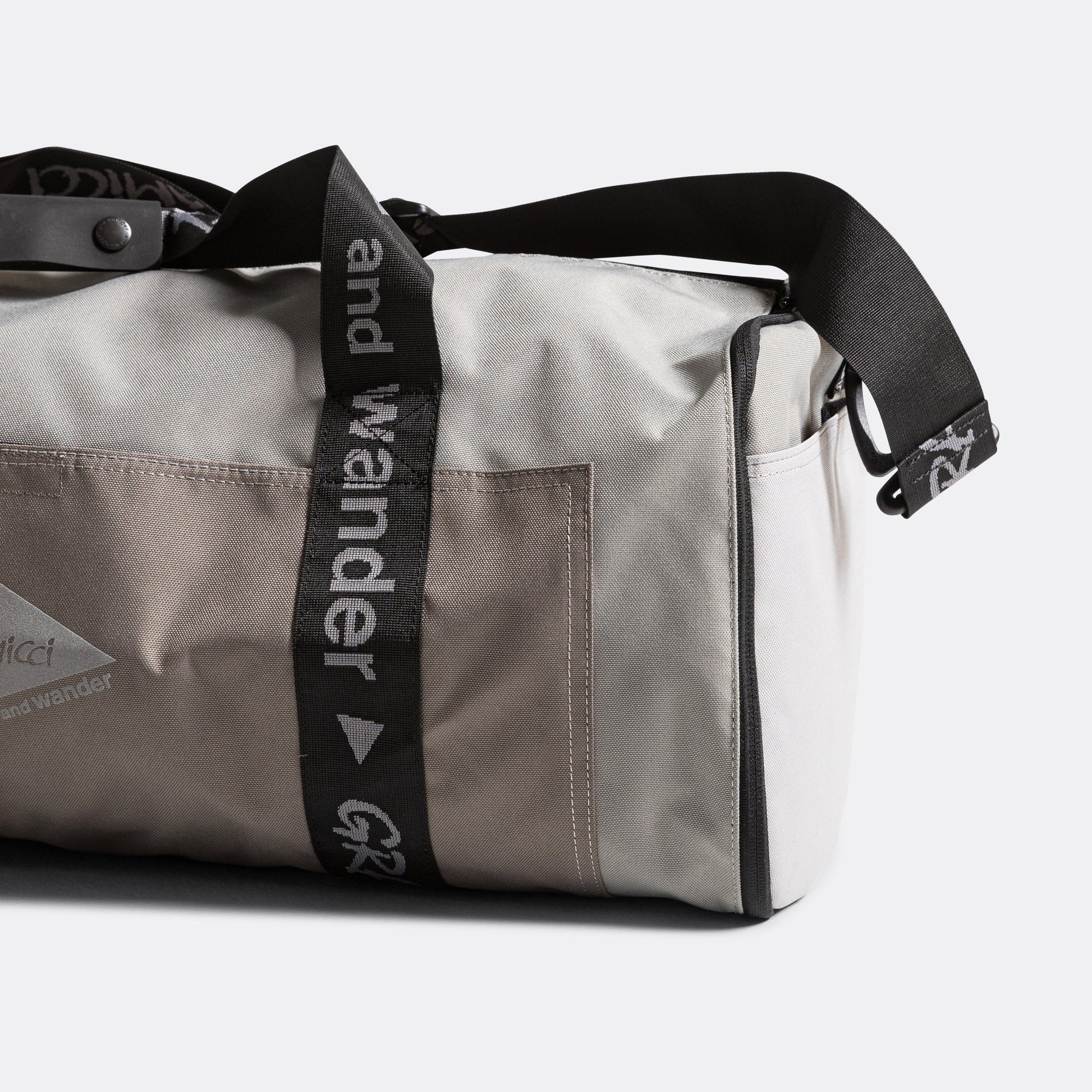 Patchwork Boston Bag × and wander - Beige