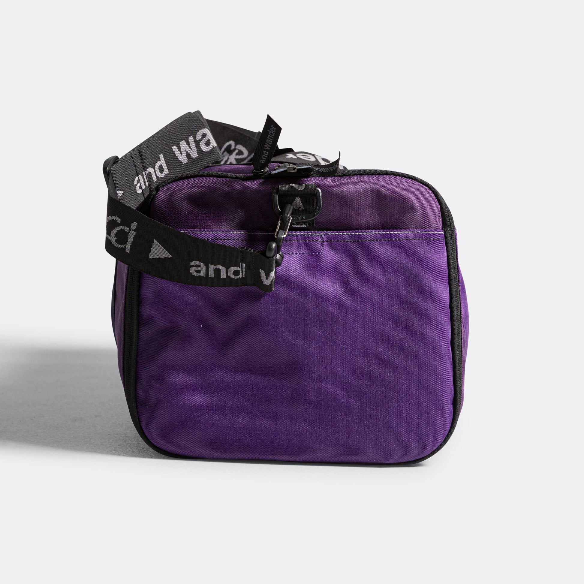 Patchwork Boston Bag × and wander - Purple