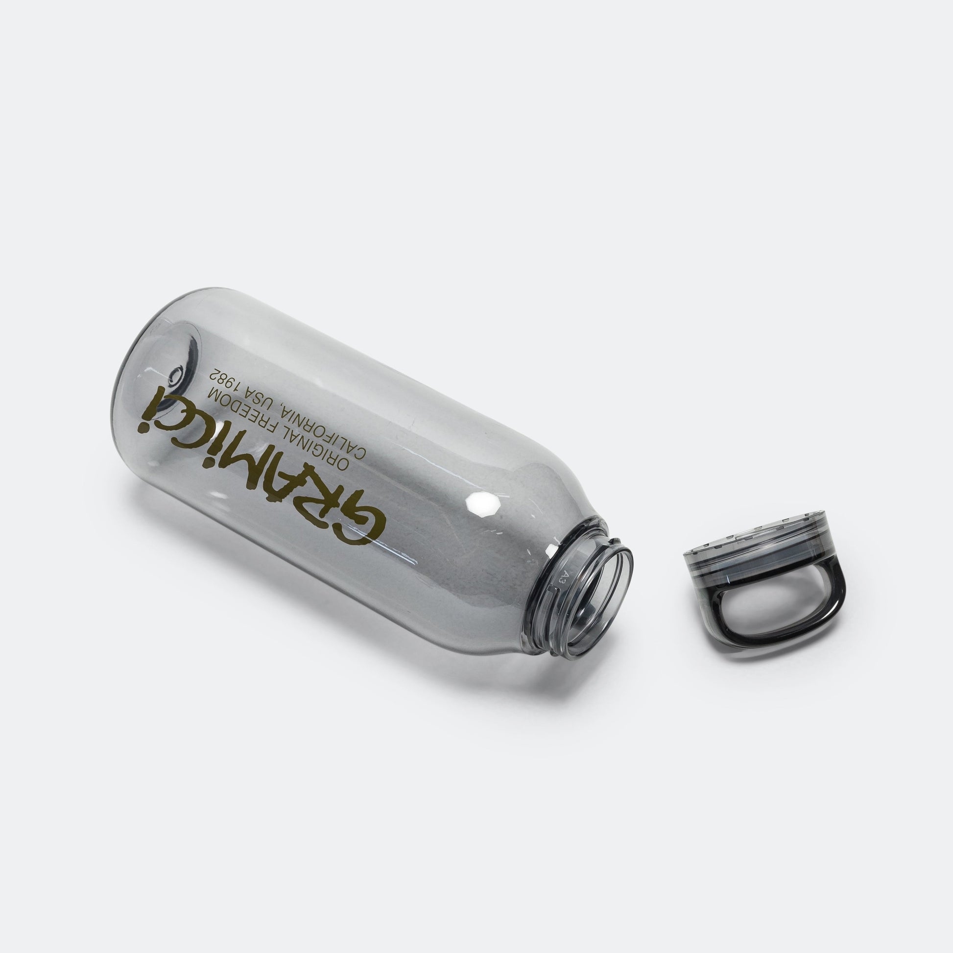 Gramicci × Kinto Water Bottle - 500ml - Smoke