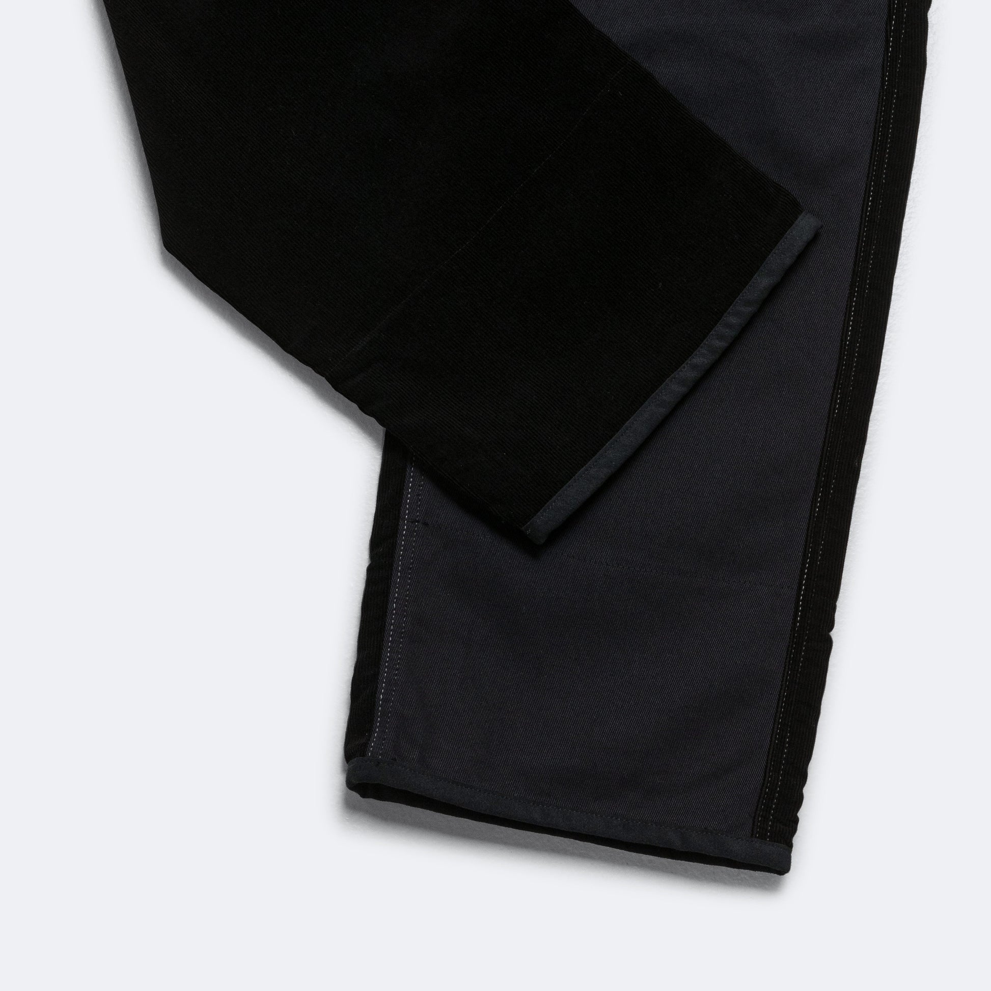 Levi's® Cotton Back Satin Pant - Black