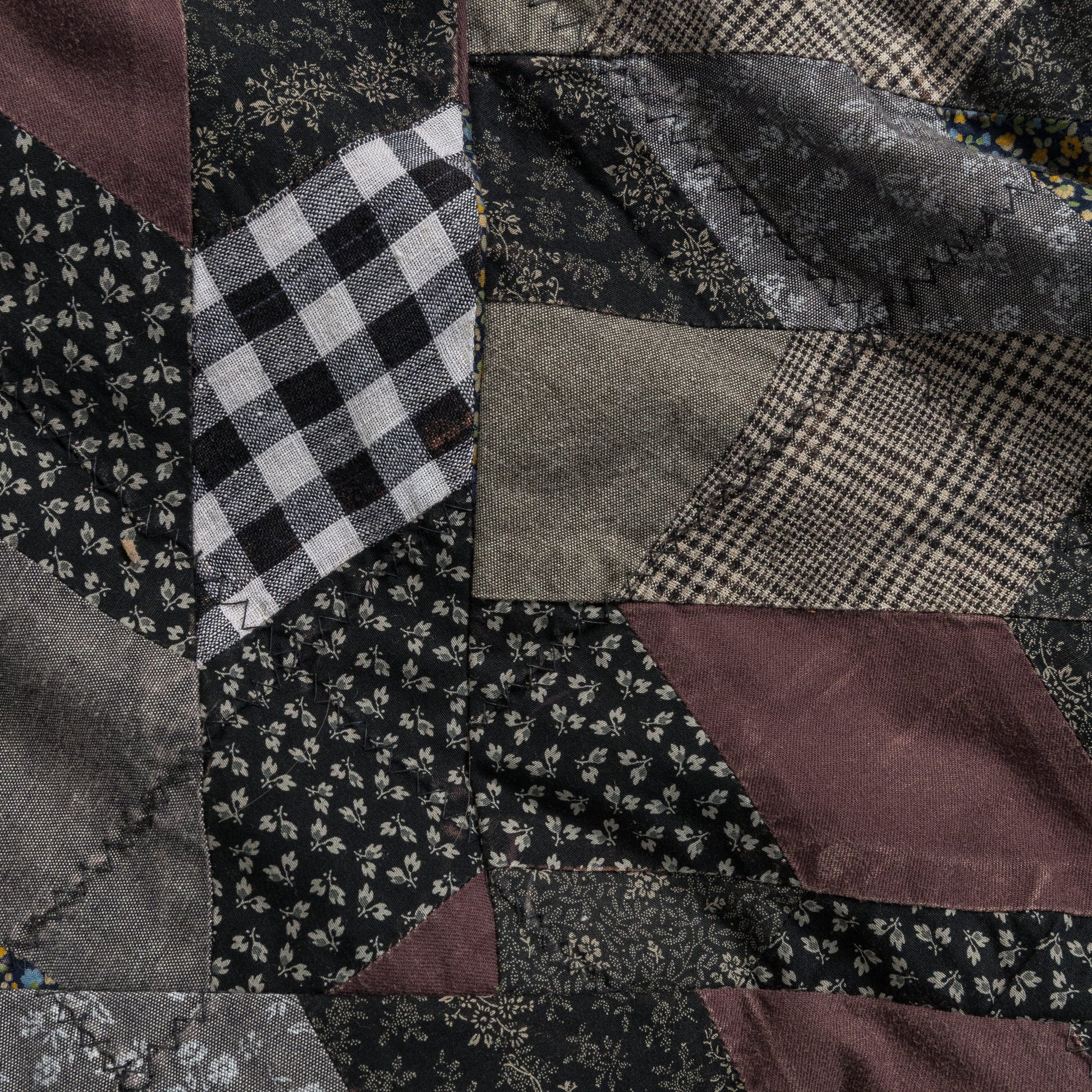 YABANE Quilt Patchwork SNUFKIN Bag - Black