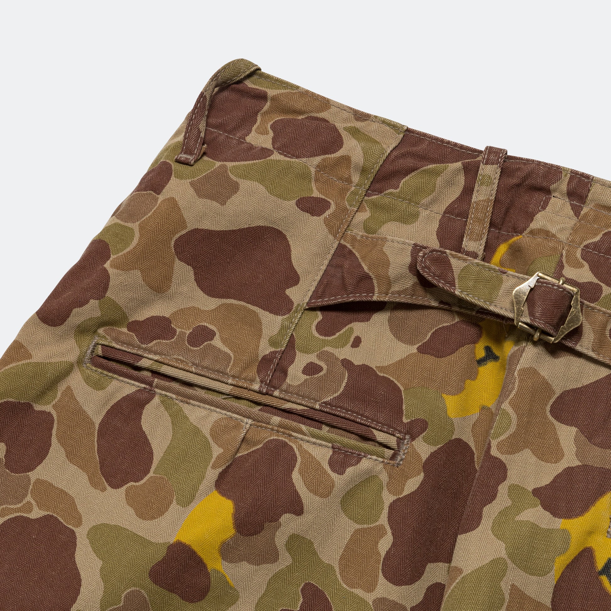 Herringbone HAPPY PEEK-A-BOO Camo NIME Pants - Beige/Khaki