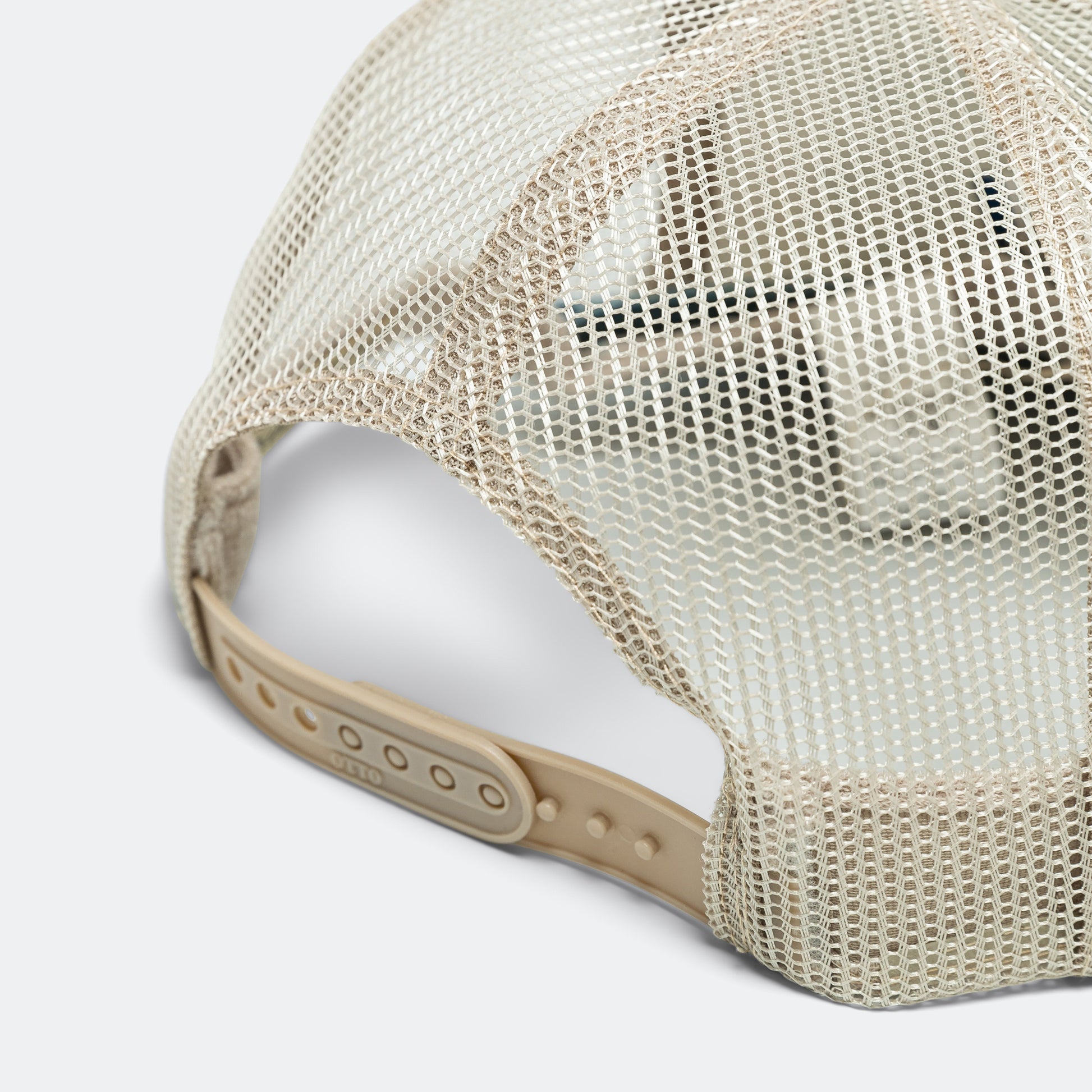 DENIM REPAIR SERVICE Denim Re-Construct Trucker Cap - Beige