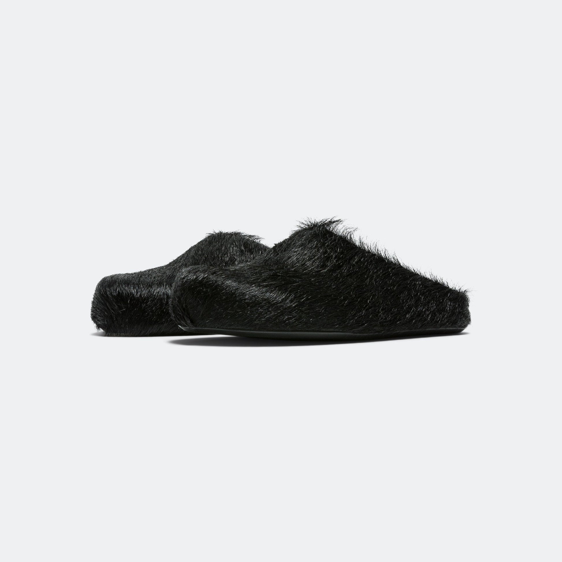 Long Hair Calfskin Fussbett Sabot - Black