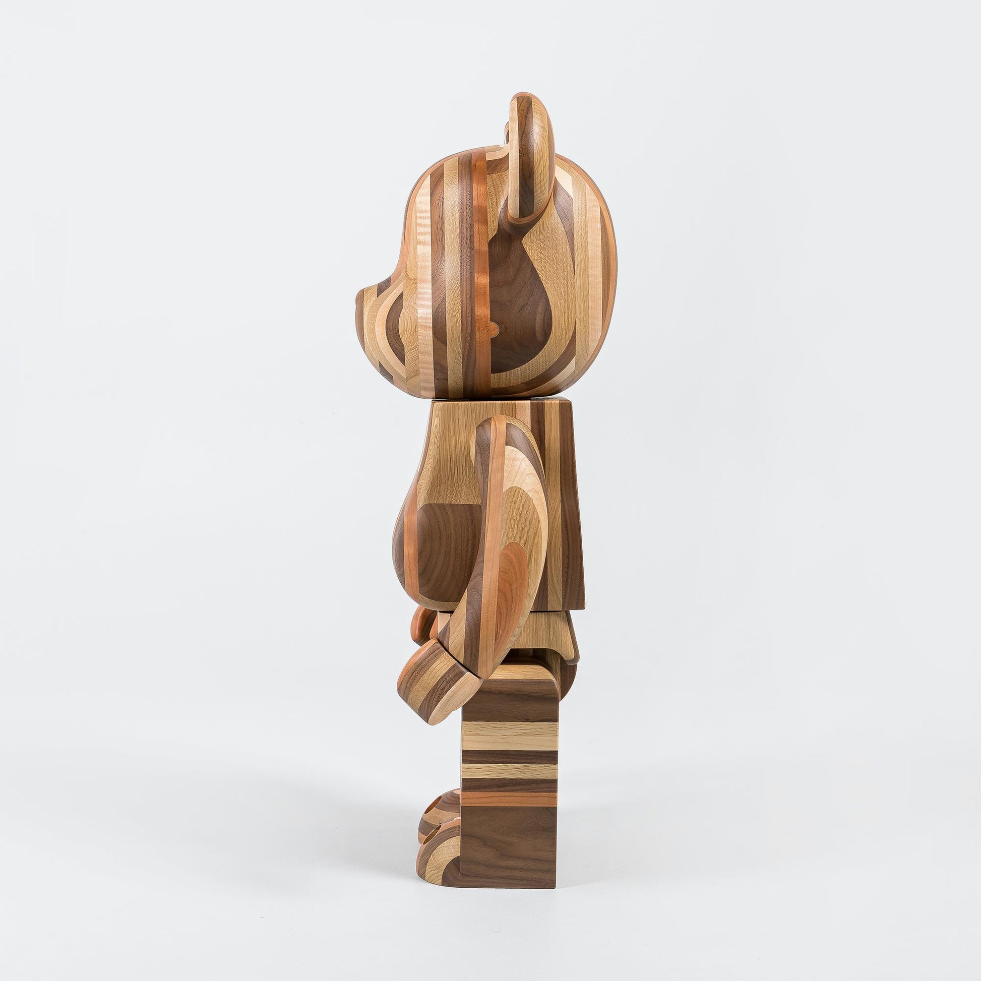 Bearbrick 1000% - Karimoku Yosegi 1