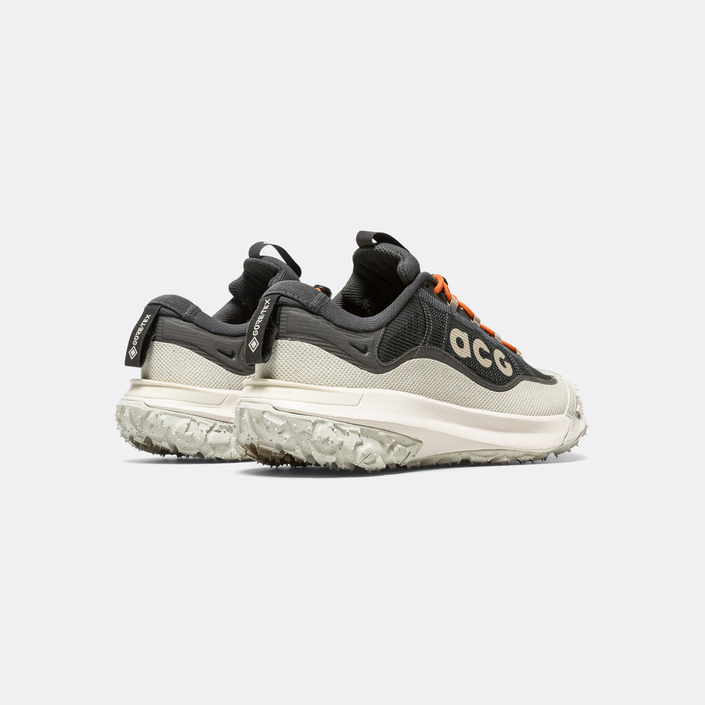 Mountain Fly 2 Low GORE-TEX® - Dk Smoke Grey/Khaki