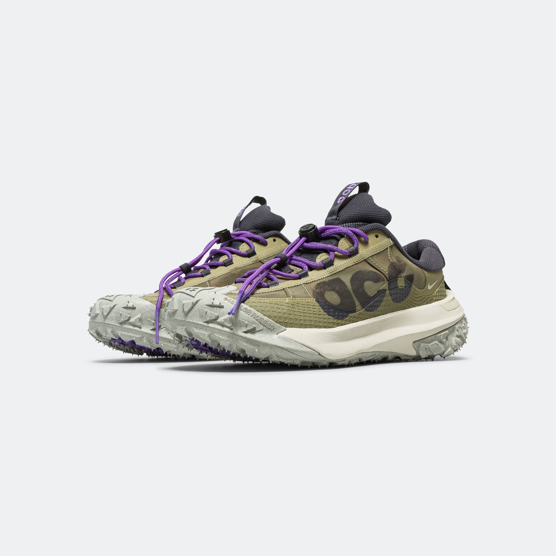 ACG Mountain Fly 2 Low - Neutral Olive/Gridiron-Action Grape