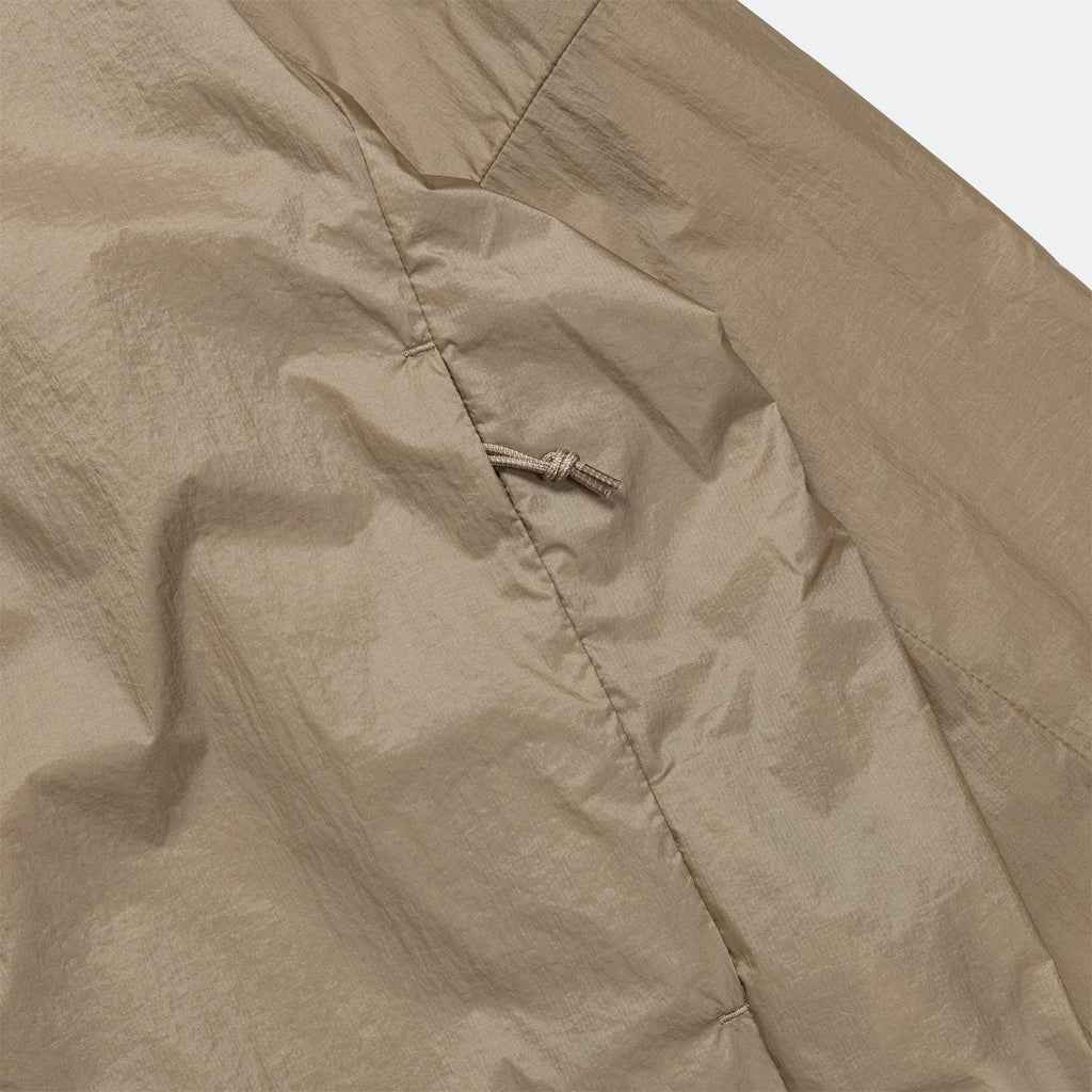 ACG Windproof 'Cinder Cone' - Khaki/Summit White