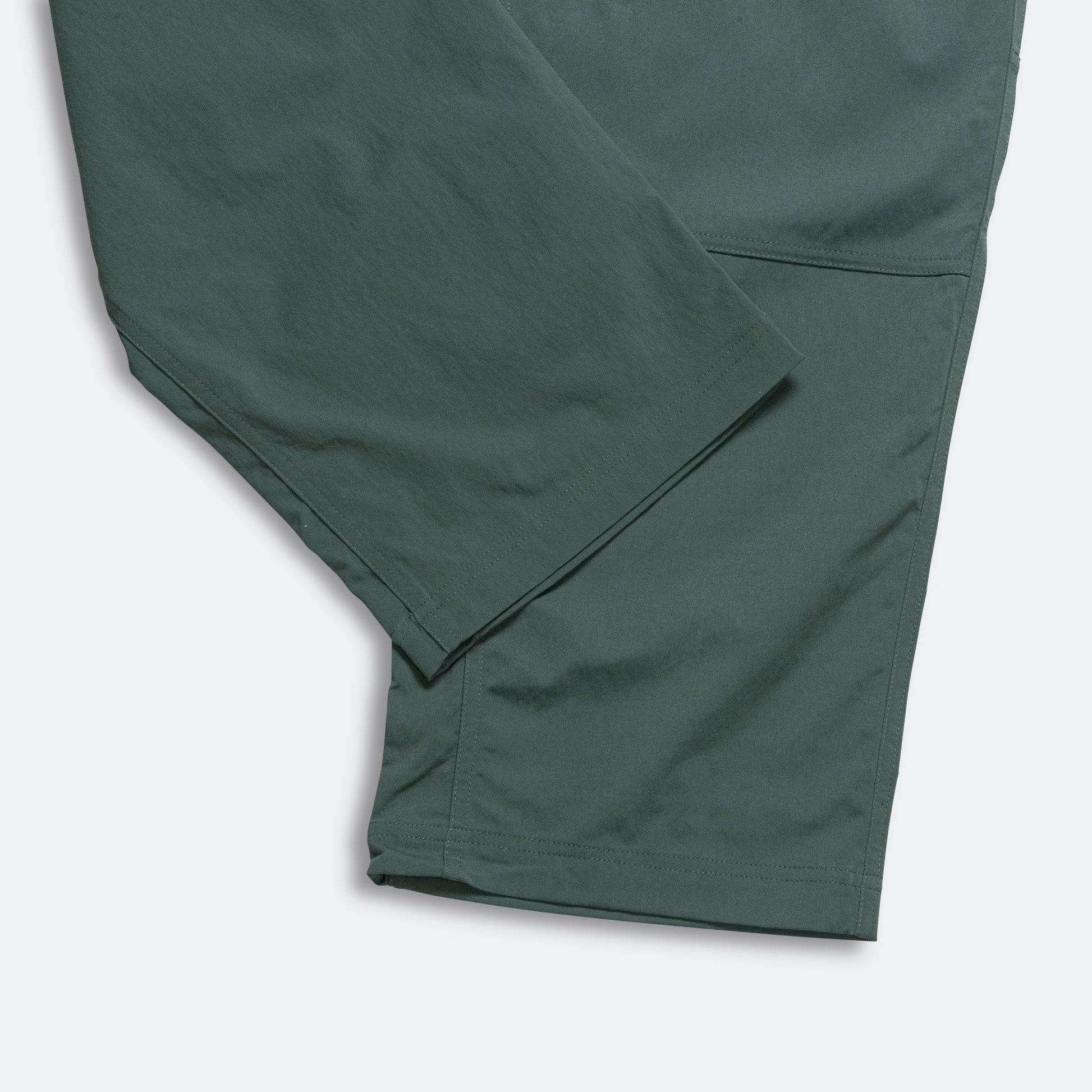 UV Hike Pant - Vintage Green/Bicoastal-Summit White