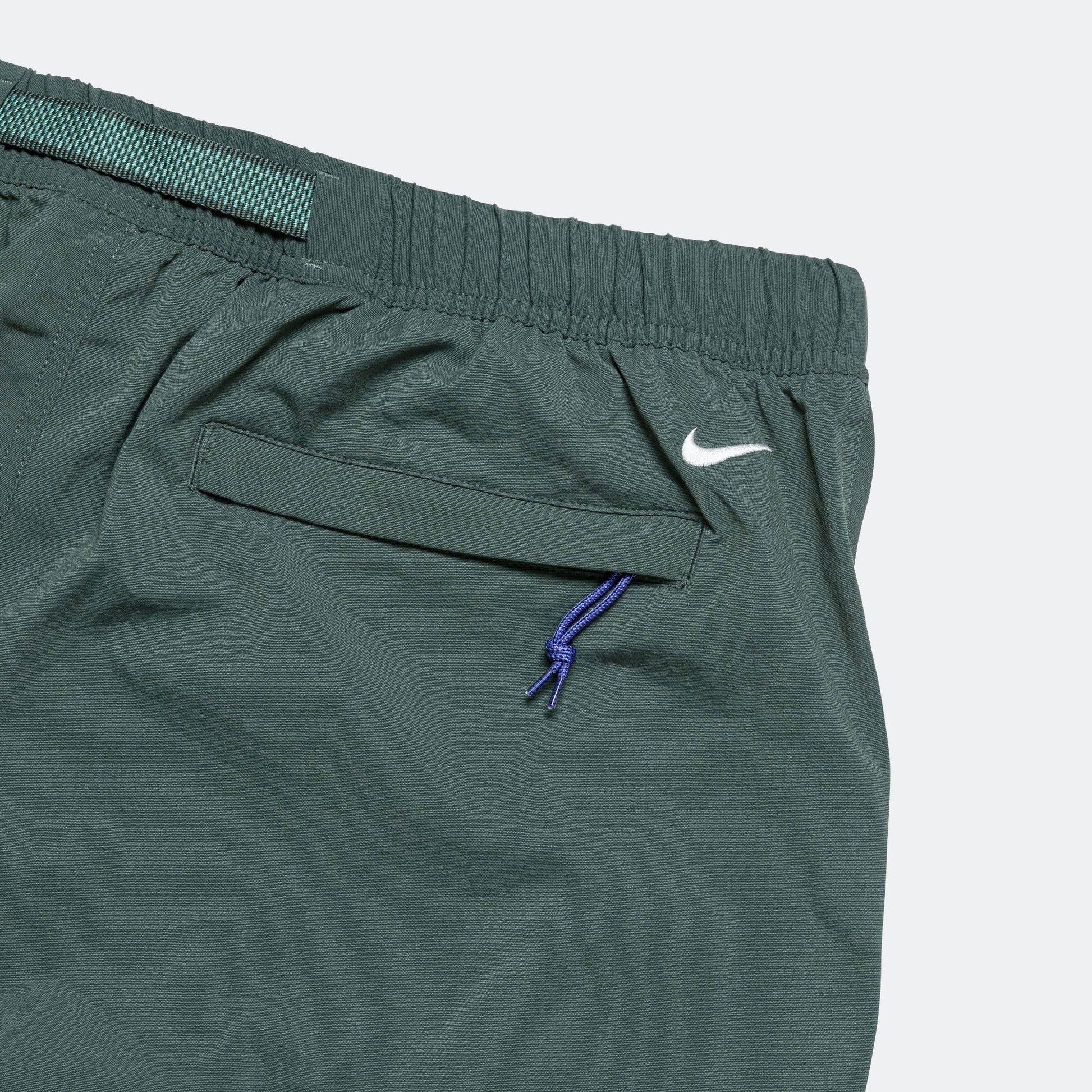 UV Hike Pant - Vintage Green/Bicoastal-Summit White