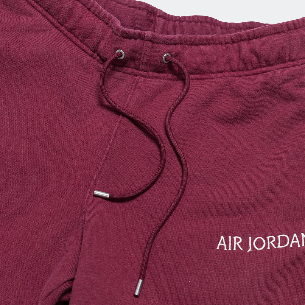 Wordmark Fleece Short - Cherrywood Red/Sail