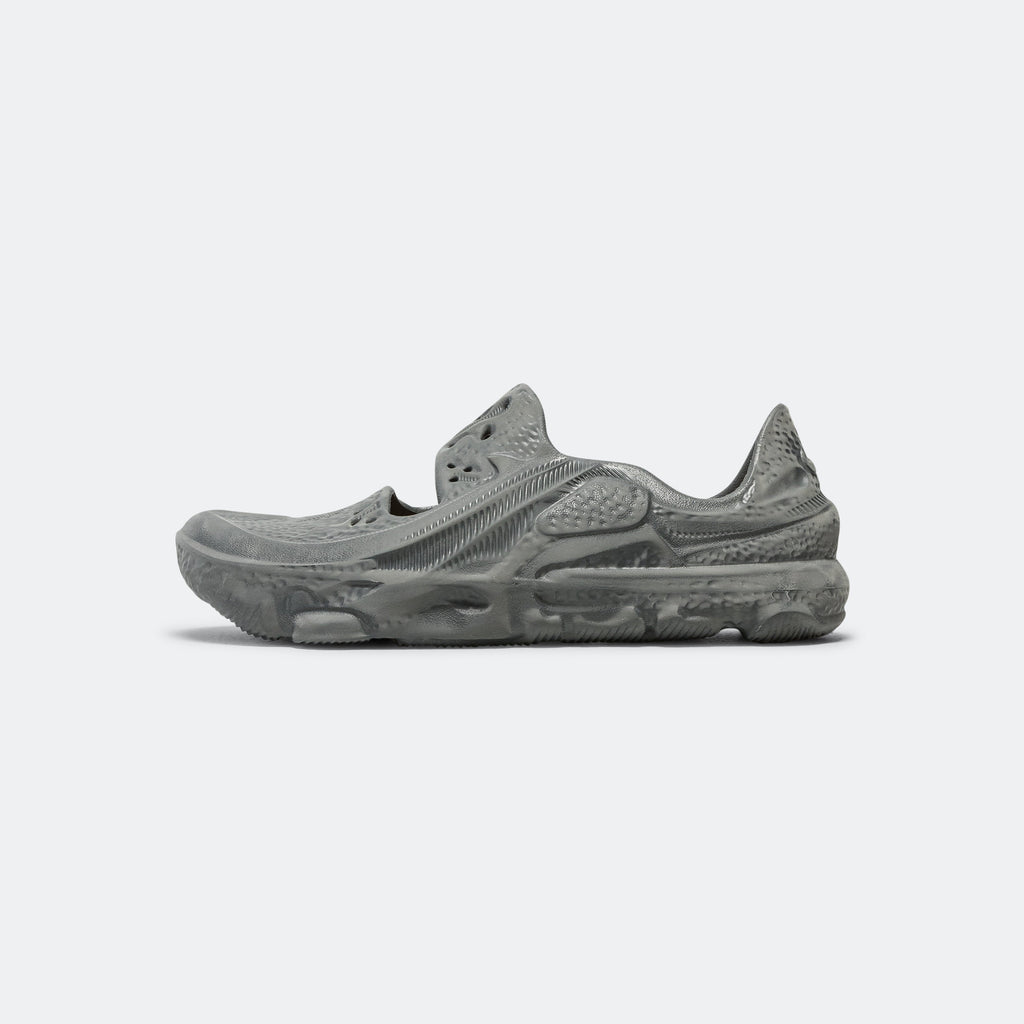 ISPA Universal - Smoke Grey