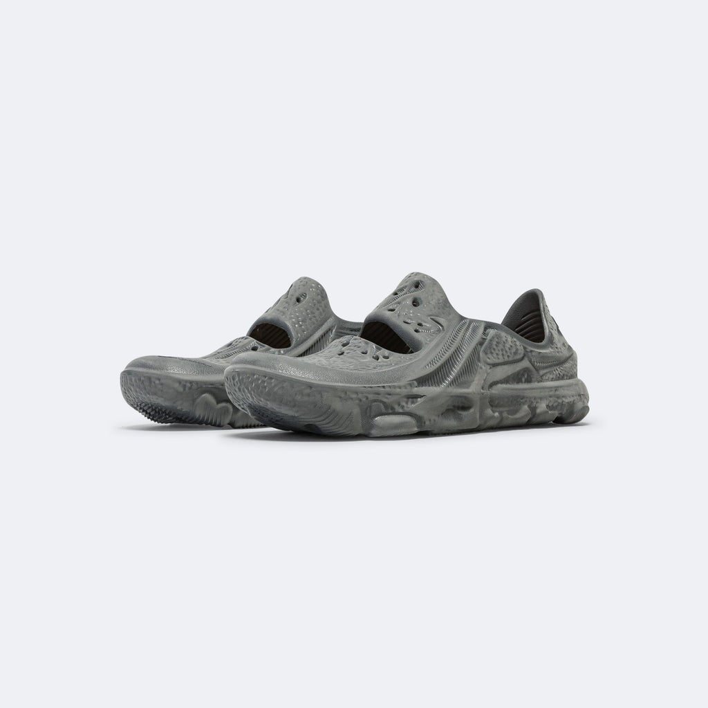 ISPA Universal - Smoke Grey