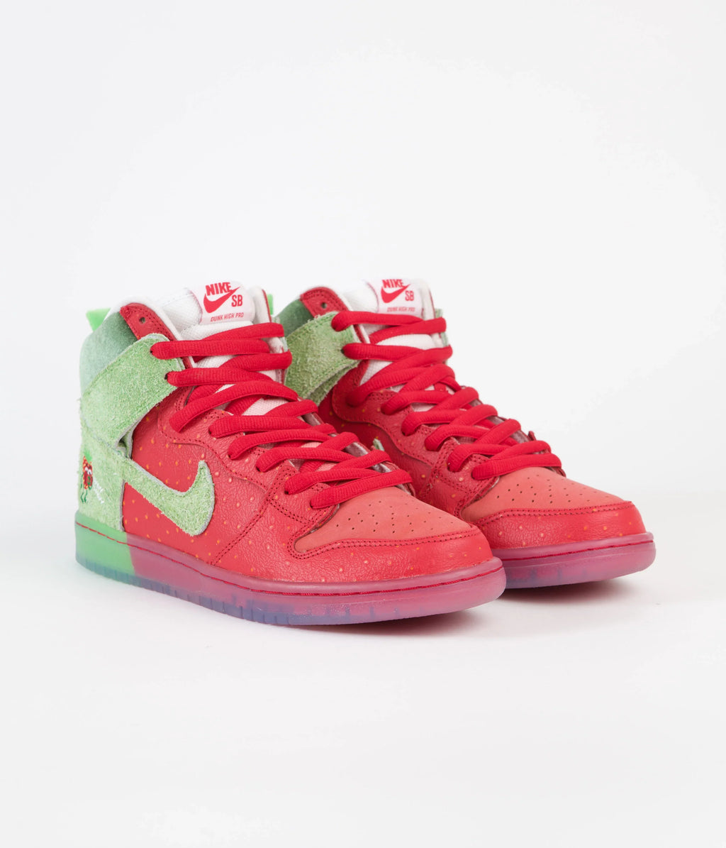 Nike SB Dunk High Pro 'Strawberry Cough' Shoes