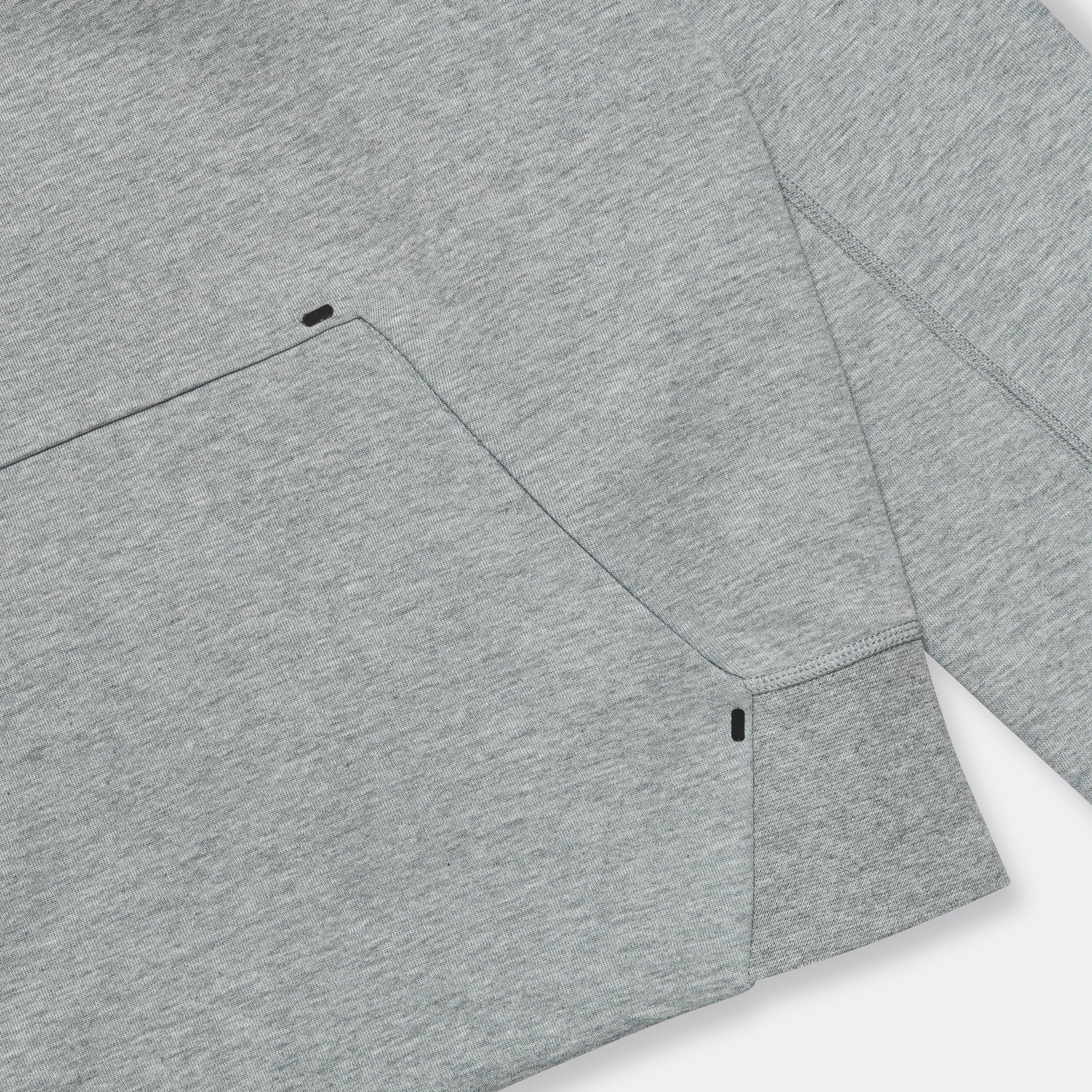 Tech Fleece '10 Year Anniversary' OG Crew - Dk Grey Heather