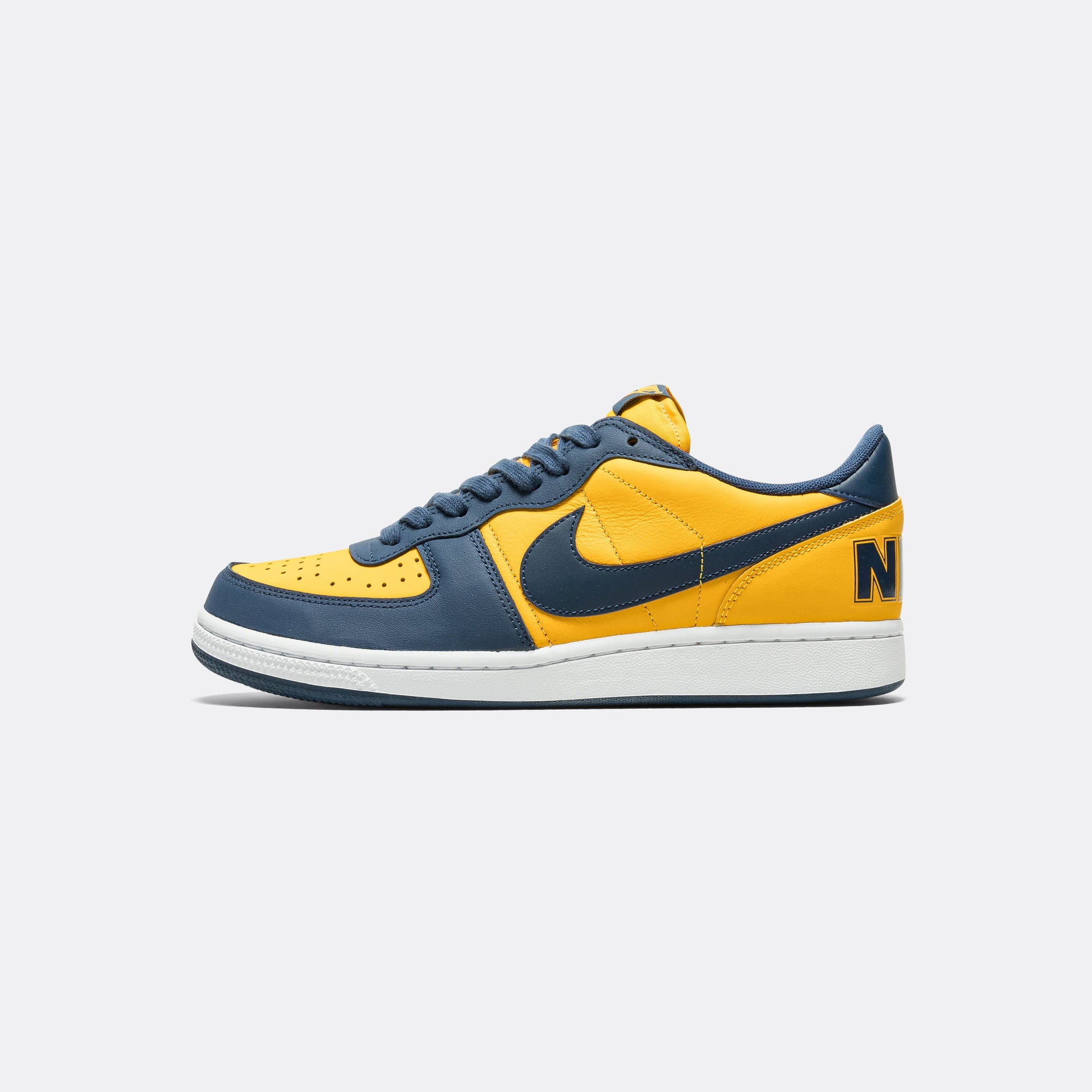 Terminator Low OG - University Gold/Navy-White