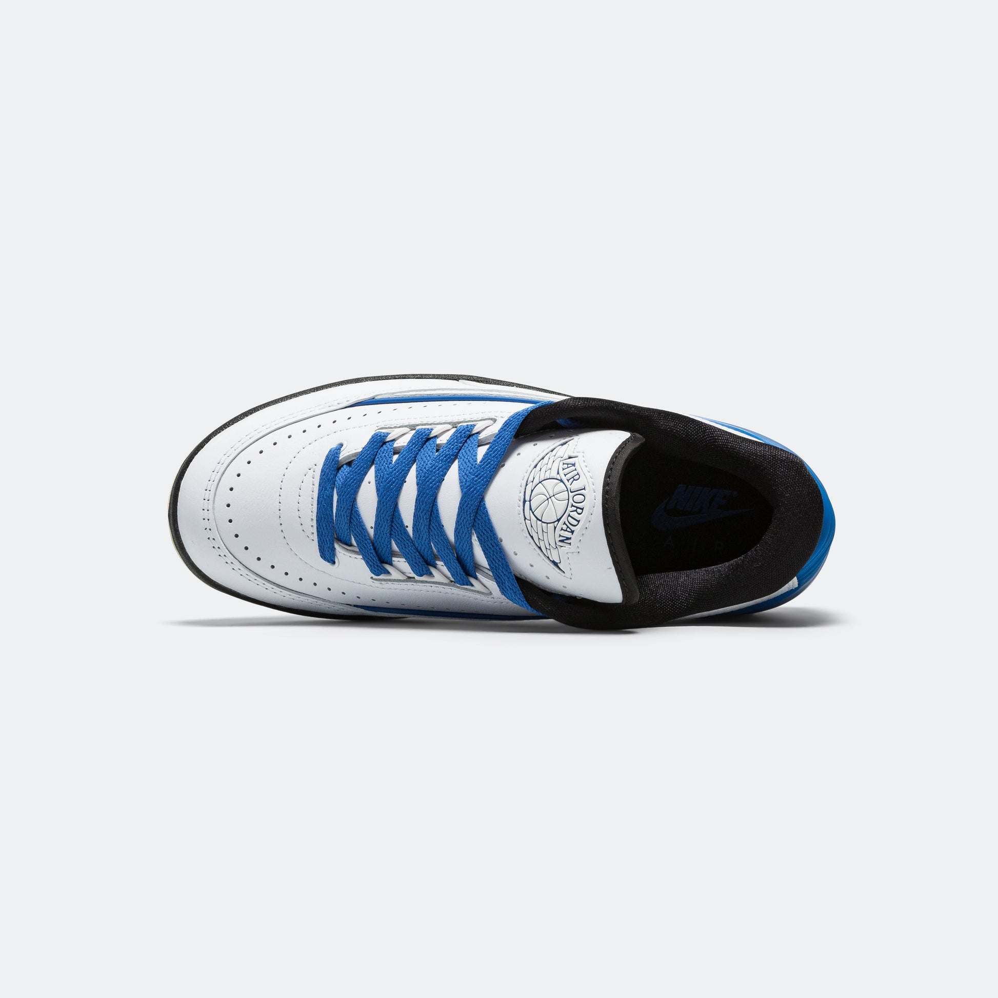 Womens Air Jordan 2 Retro Low - White/Varsity Royal-Black-Muslin