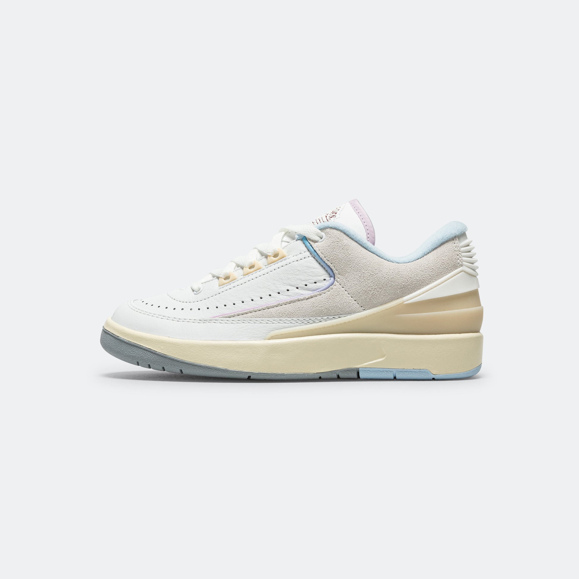Womens Air Jordan 2 Retro Low - Summit White/Varsity Red-Ice Blue